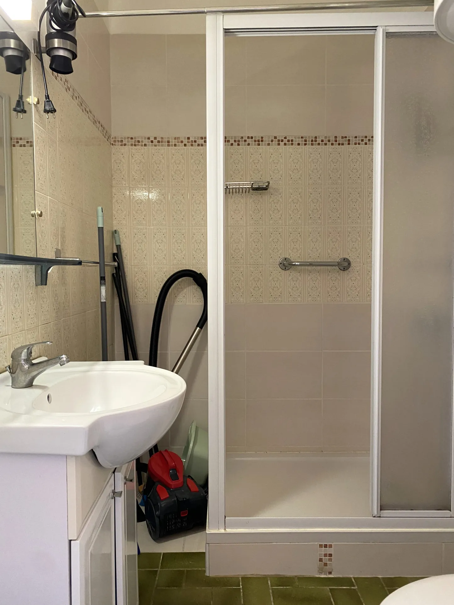 Studio à vendre à Balaruc-les-Bains près du parc Charles de Gaulle 