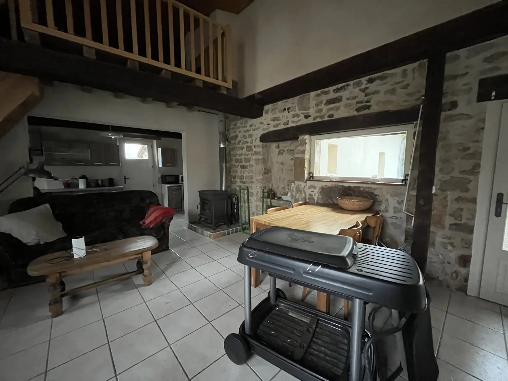 À vendre deux gîtes rénovés à Colombey Les Choiseul - Charme de l'ancien et potentiel locatif 