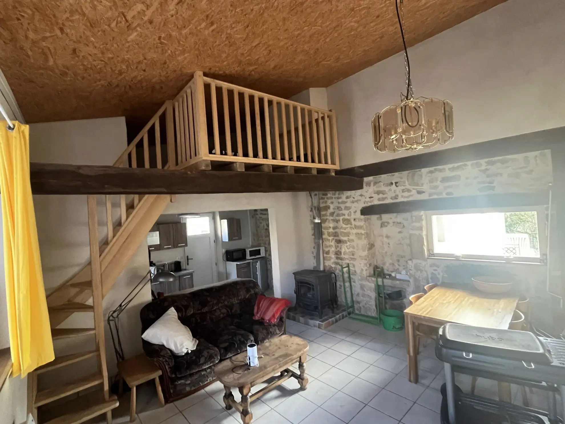 À vendre deux gîtes rénovés à Colombey Les Choiseul - Charme de l'ancien et potentiel locatif 