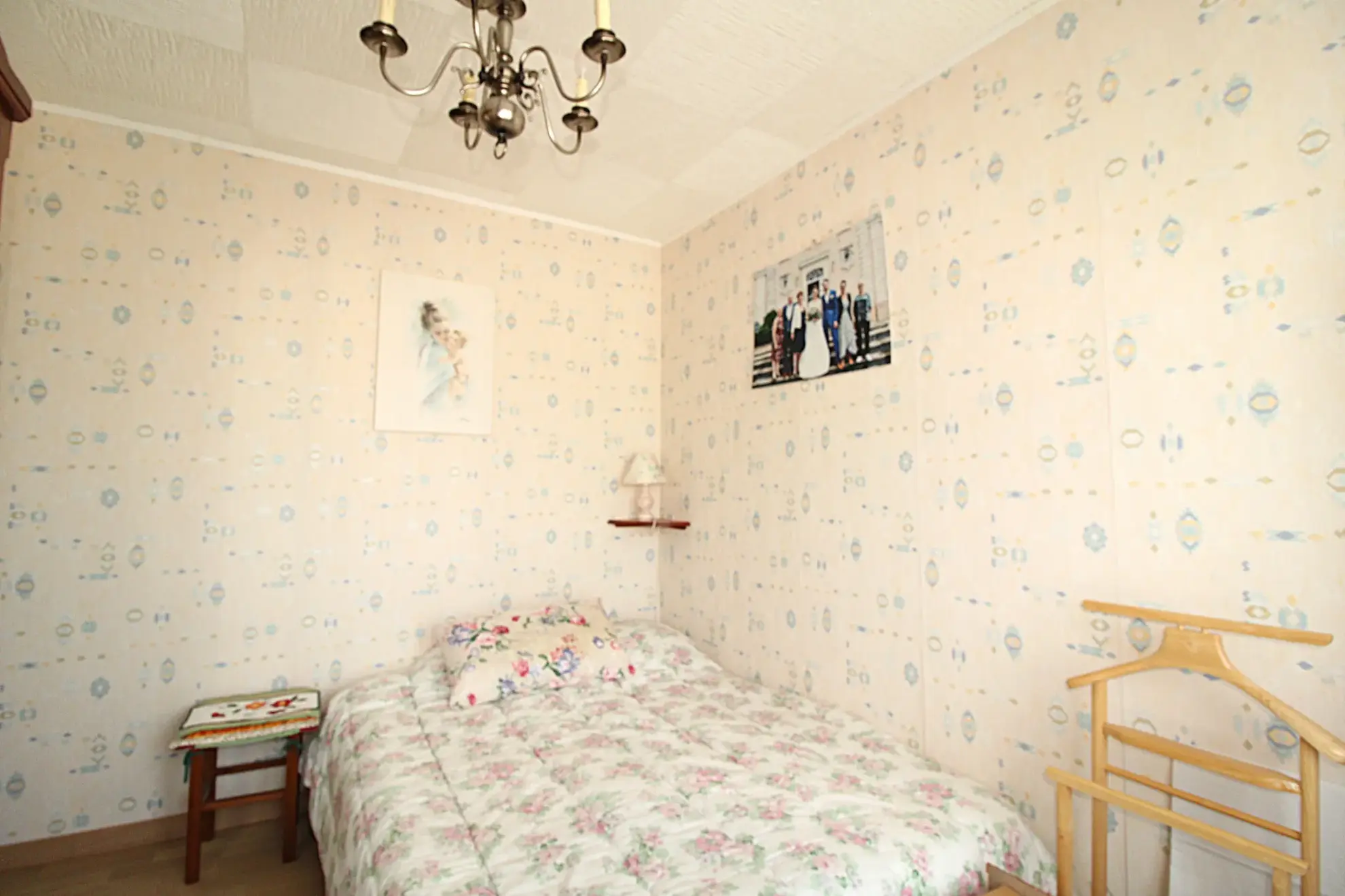 Maison 4 chambres à vendre à Angers - Quartier Éventard avec jardin et garage 