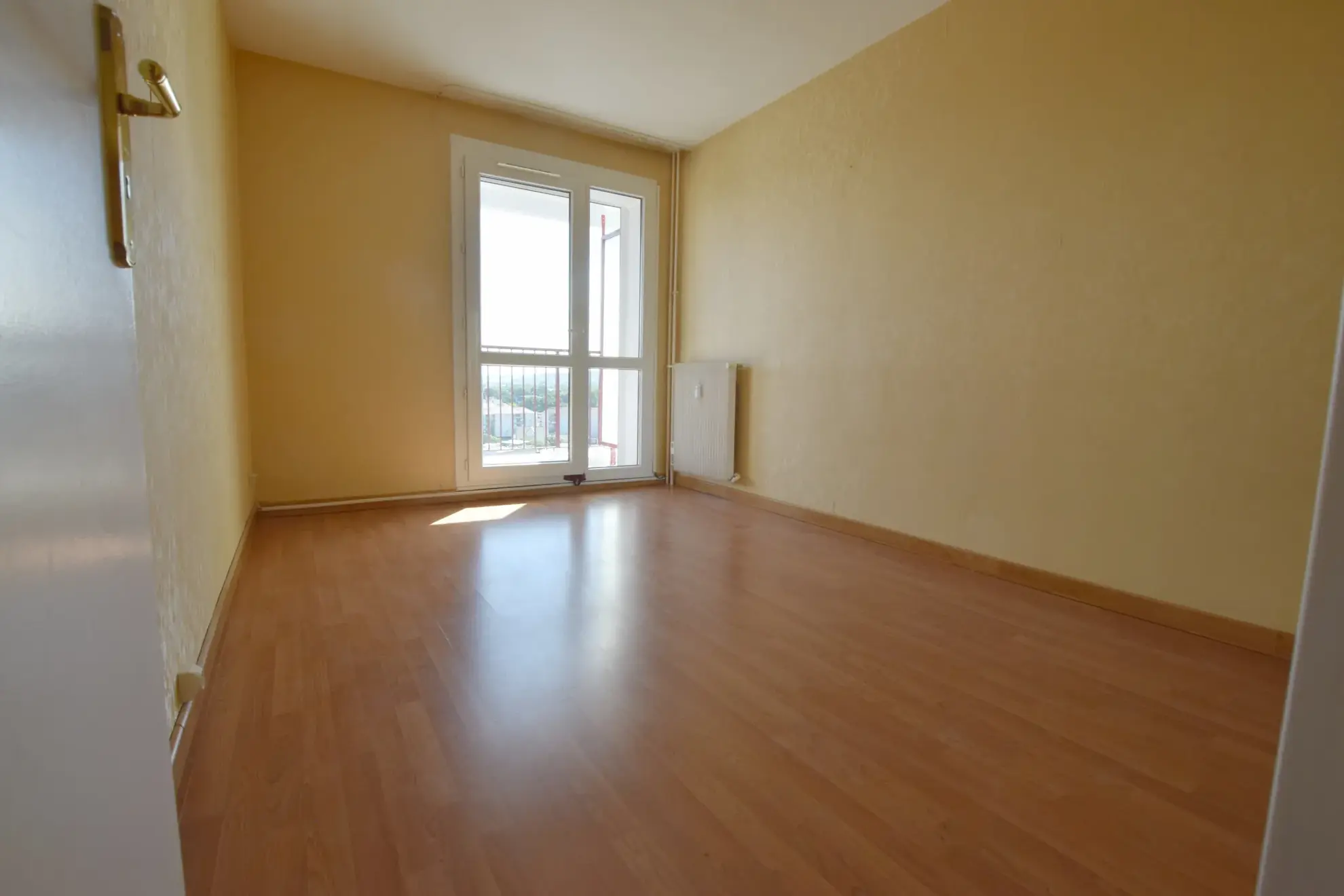 Appartement F3 lumineux avec balcon et vue panoramique à Sochaux 