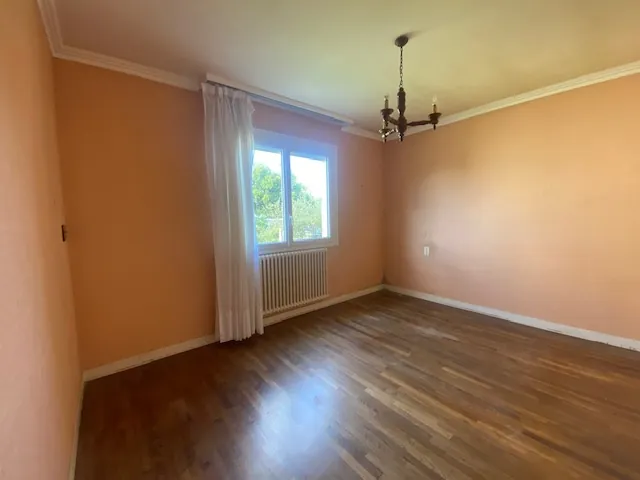 Maison à vendre à Quessoy en Bretagne avec jardin et potentiel de rénovation 