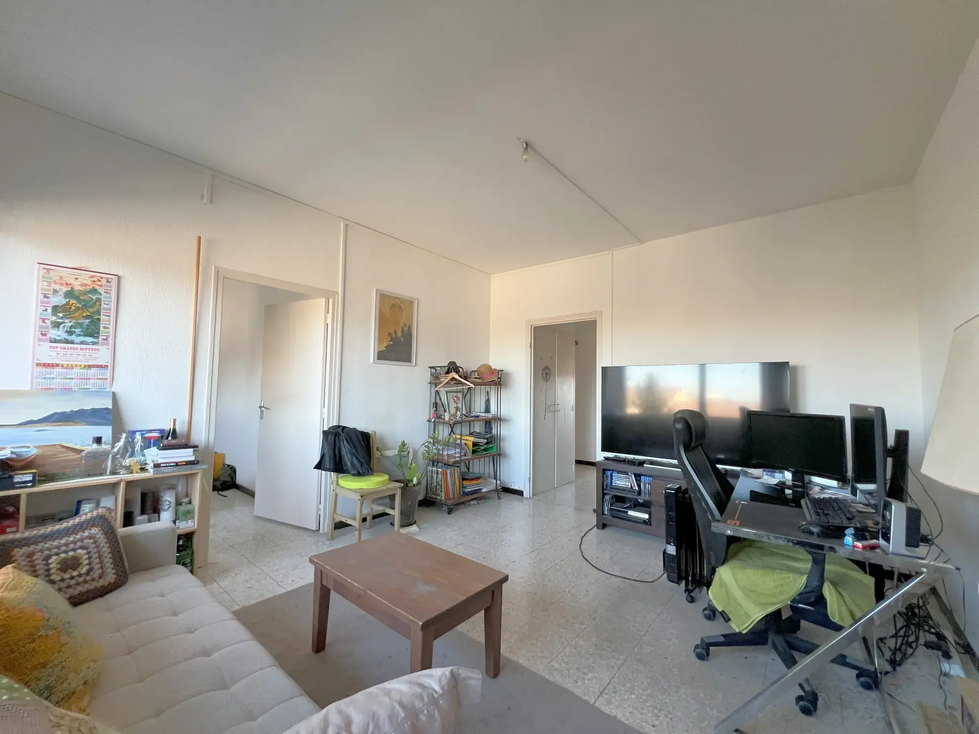 Appartement à vendre avec vue dégagée et parking privé à Nîmes