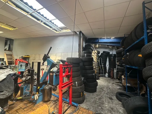 Garage automobile en vente à Thionville - Murs et Fonds 