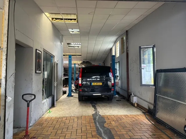 Garage automobile en vente à Thionville - Murs et Fonds 
