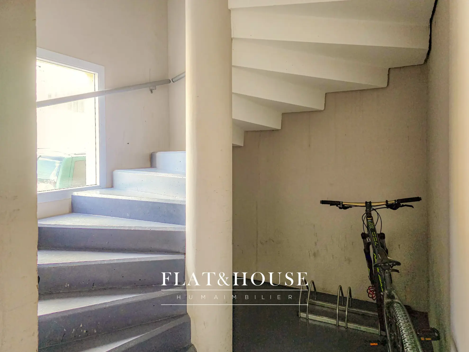 Studio meublé de 19 m² à Nantes, idéal étudiant ou investisseur, proche CHU et commerces 