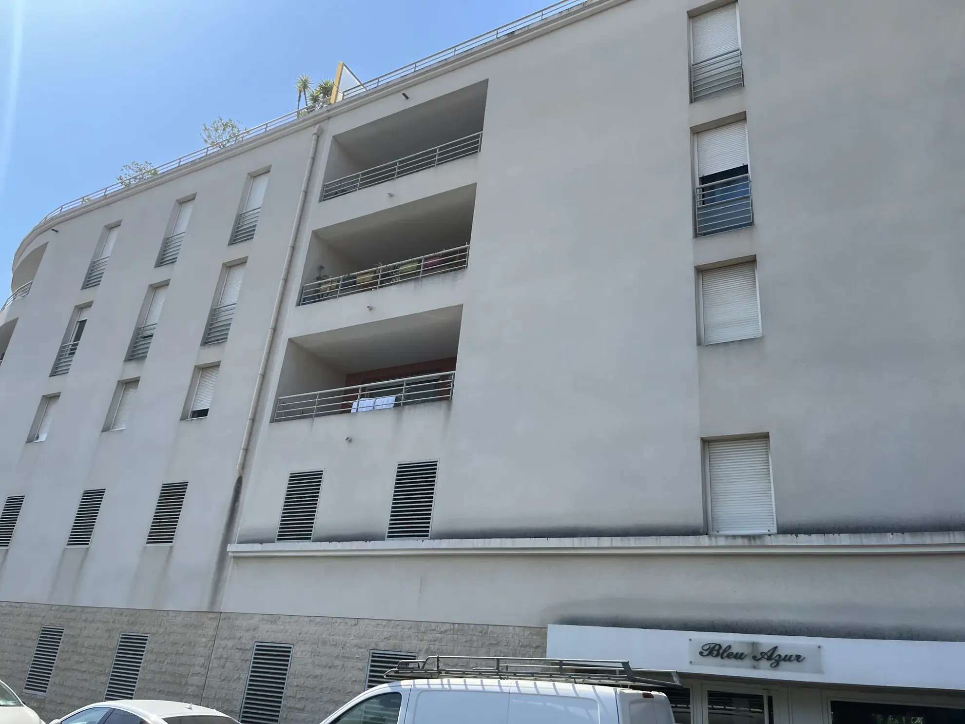 Bel appartement T3 avec terrasse de 10m² et parking à La Seyne-sur-Mer 
