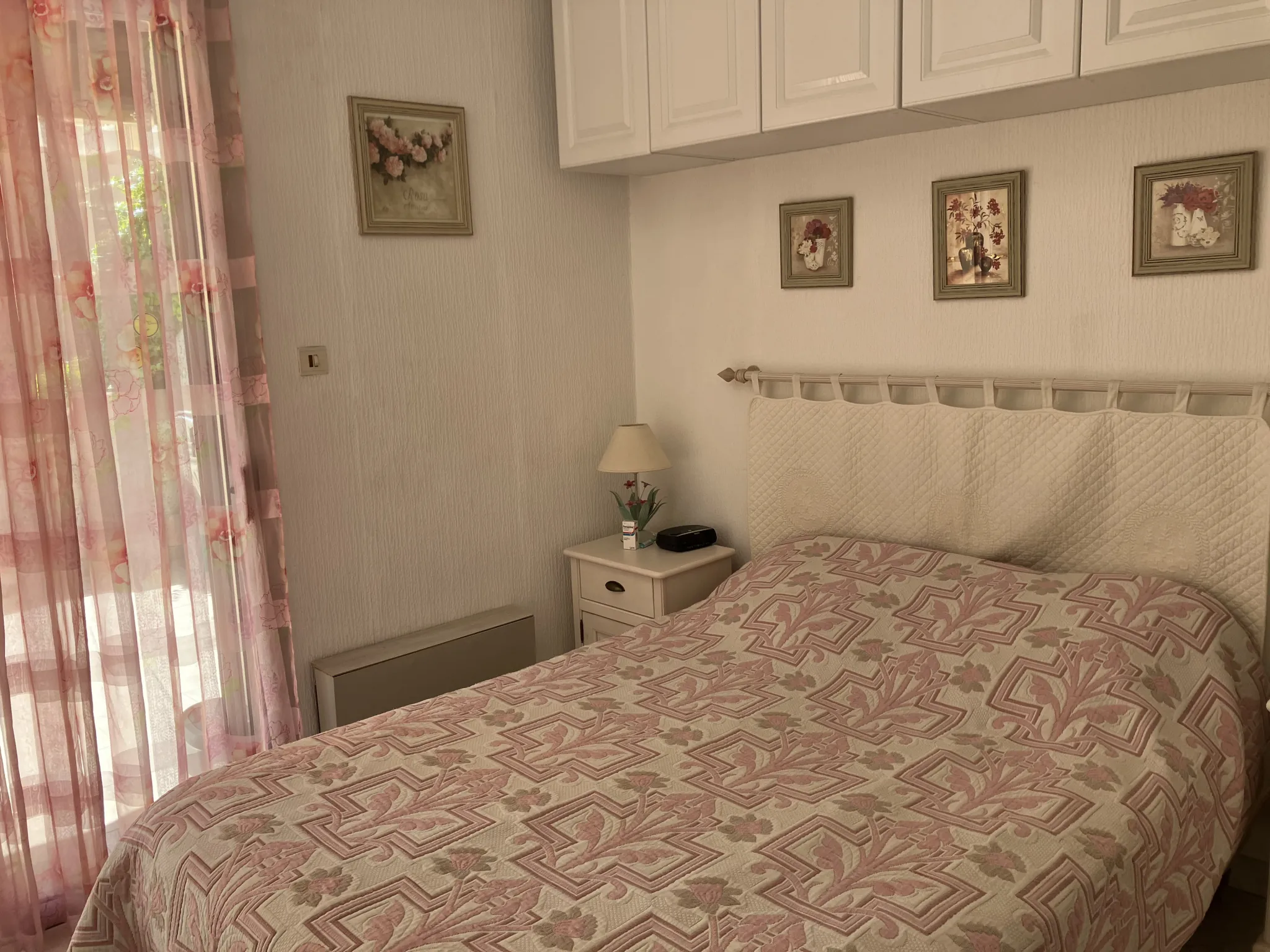 Appartement T2 avec terrasse à La Londe-les-Maures en centre-ville 