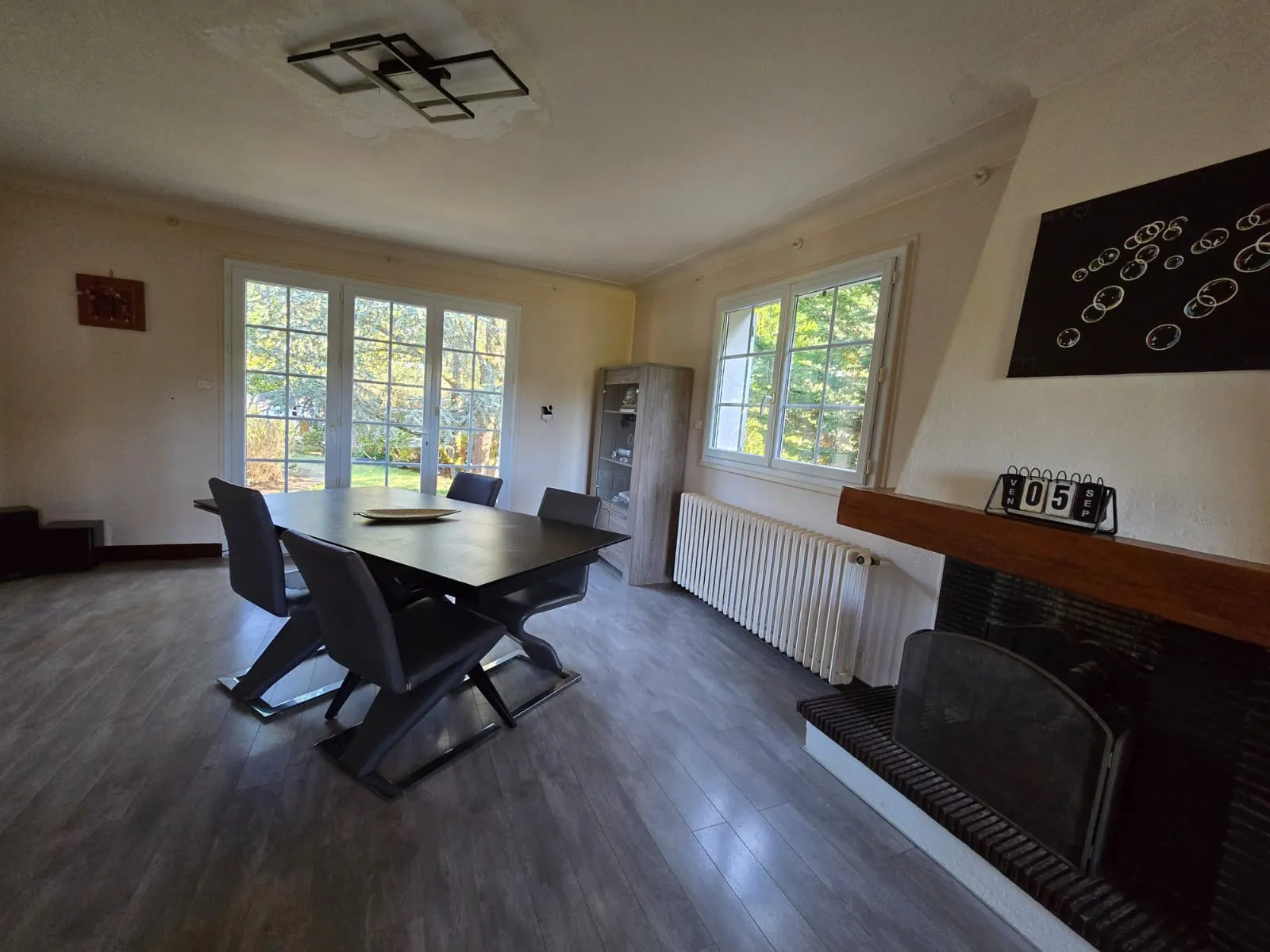 Maison de 214 m² avec potentiel à Sallertaine, proche Leclerc 