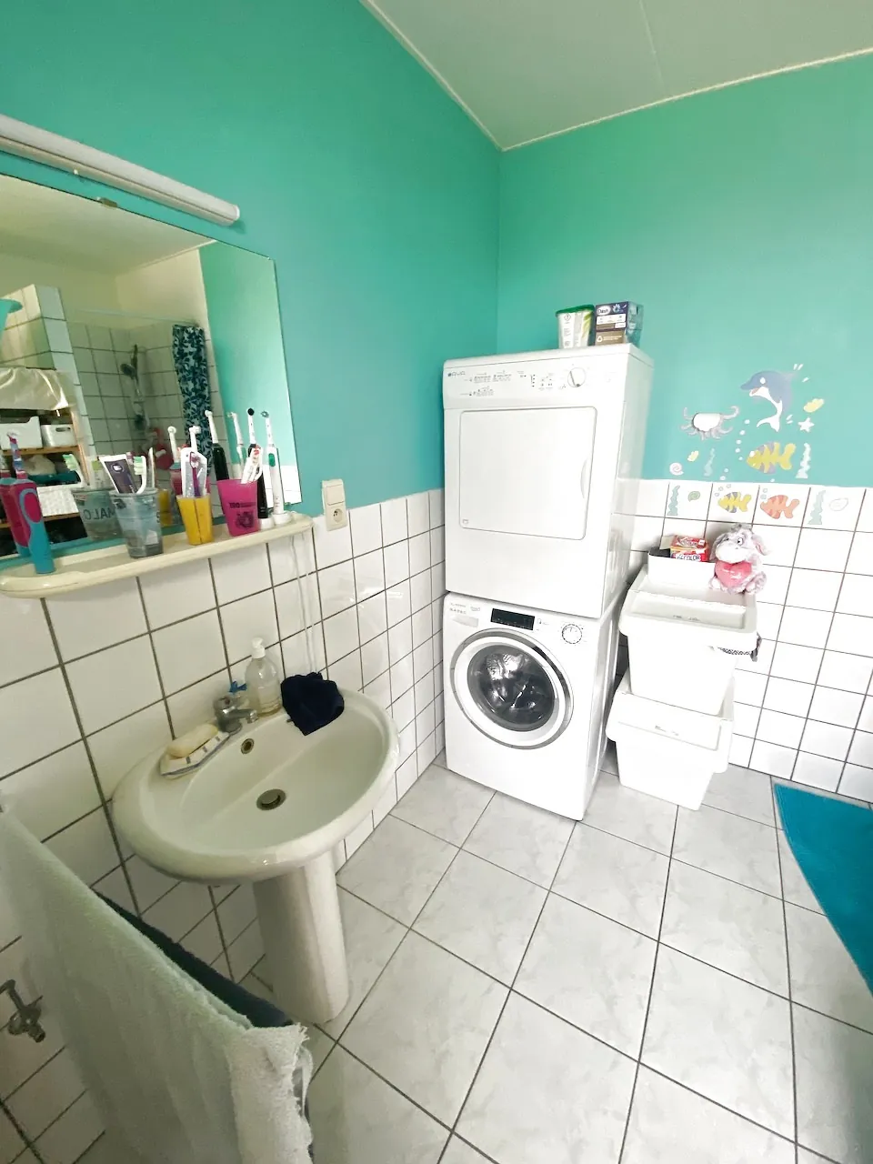 Maison individuelle à Avesnoise avec grand terrain et potentiel de rénovation 