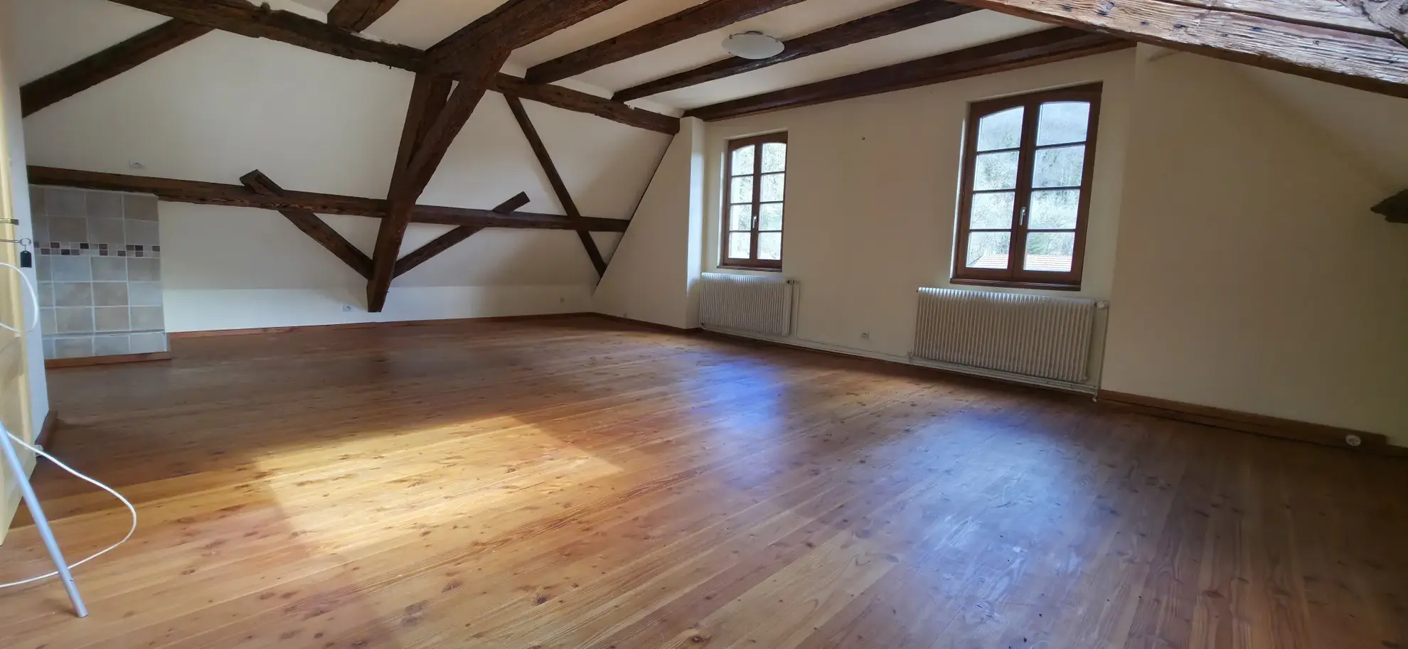 Ferme vosgienne rénovée de 313 m² avec jardin et garage à Ville 