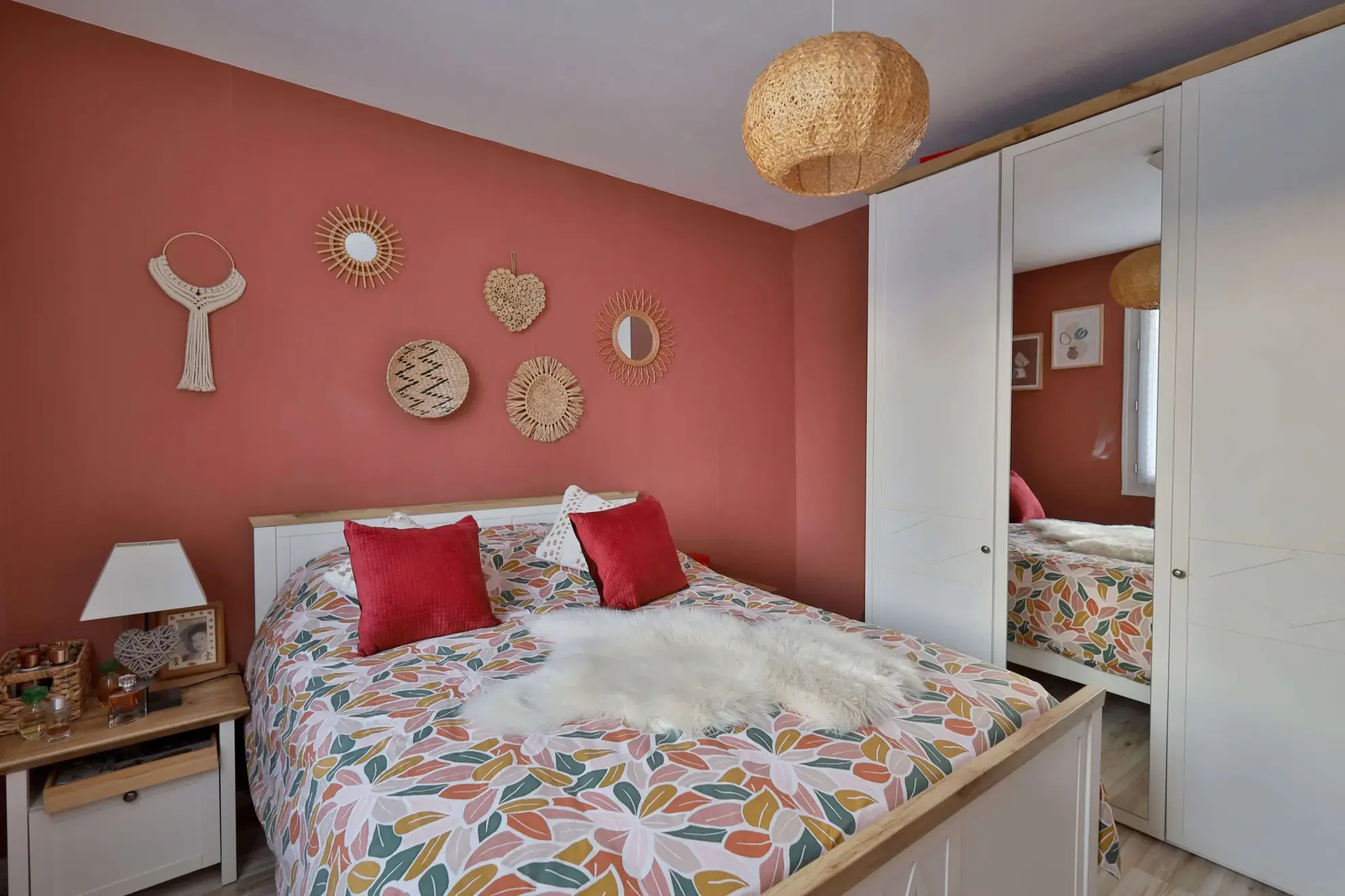 Appartement T4 de 64 m² à Vénissieux avec cave et stationnement 