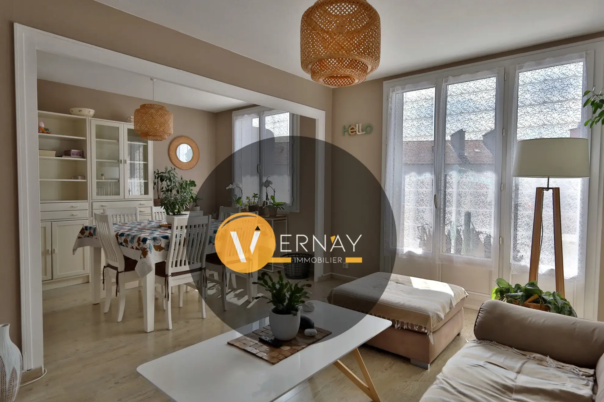 Appartement T4 de 64 m² à Vénissieux avec cave et stationnement