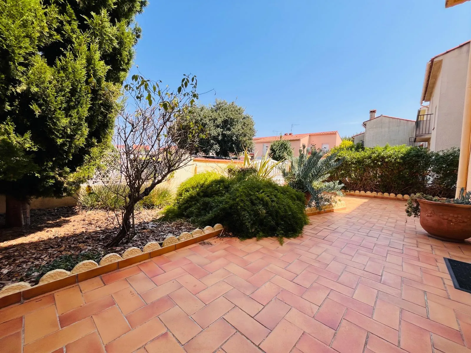 Villa familiale 4 pièces avec garage à Toulouges - Confort et tranquillité 