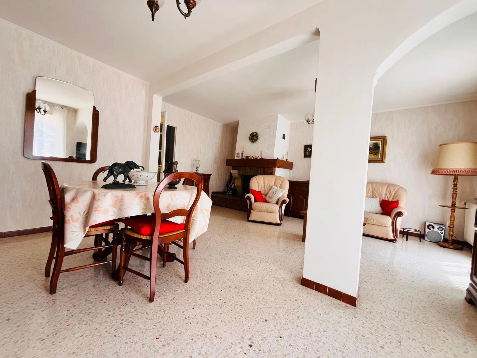 Villa familiale 4 pièces avec garage à Toulouges - Confort et tranquillité 