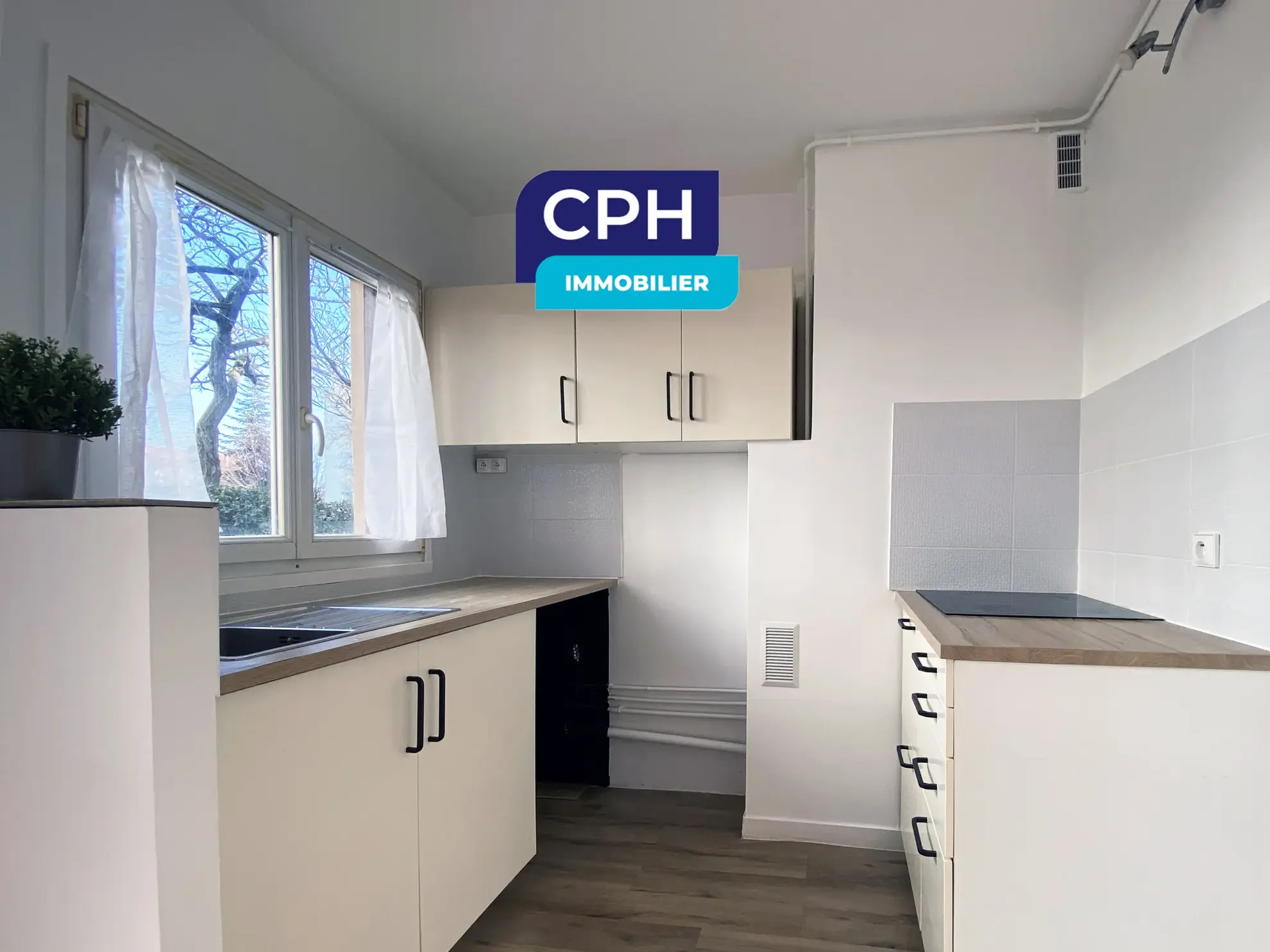 Appartement 2 pièces rénové à Thiais, idéal premier achat ou investissement 