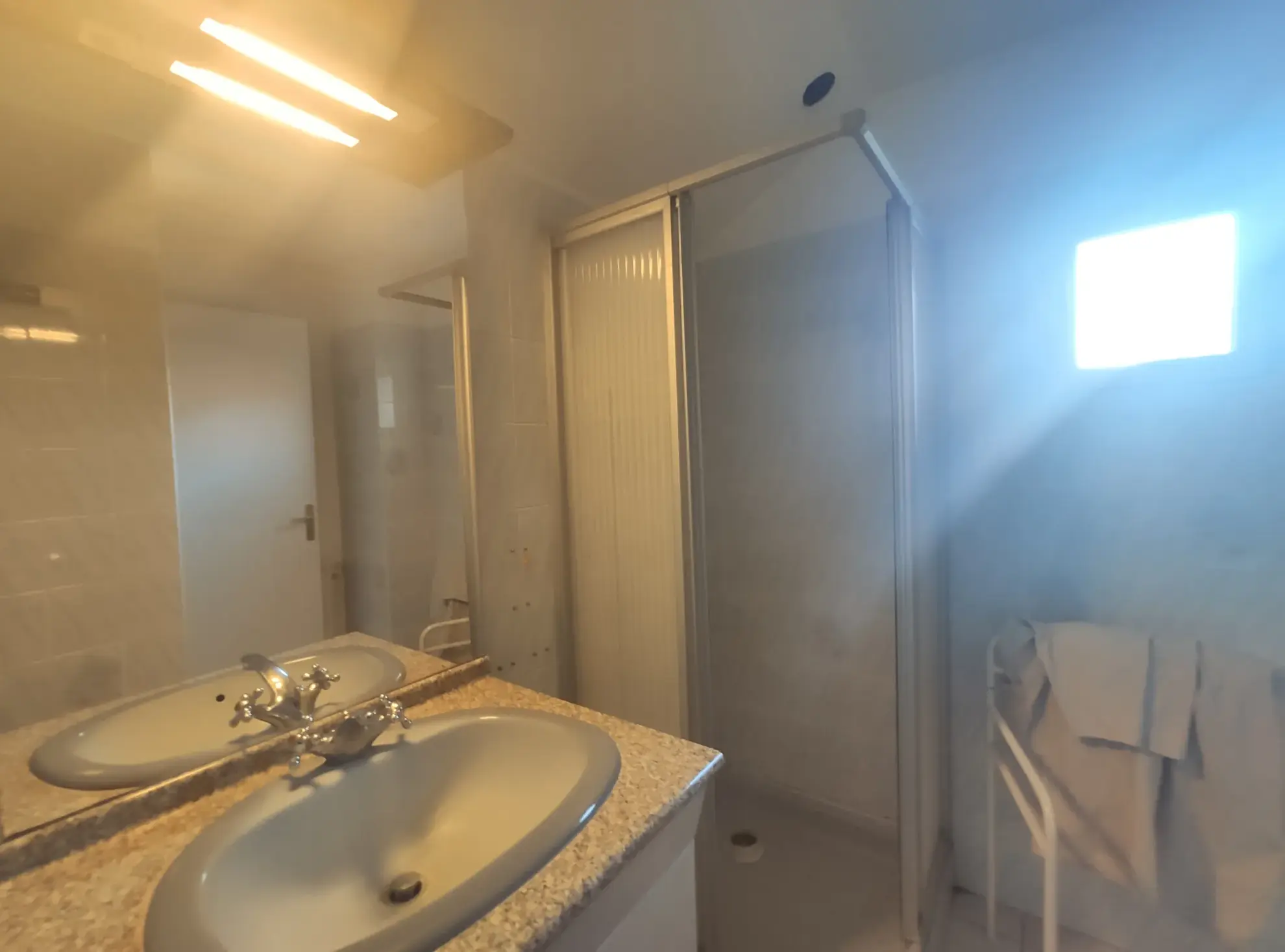 Maison 52 m² à Villejuif proche métro, jardin et garage 