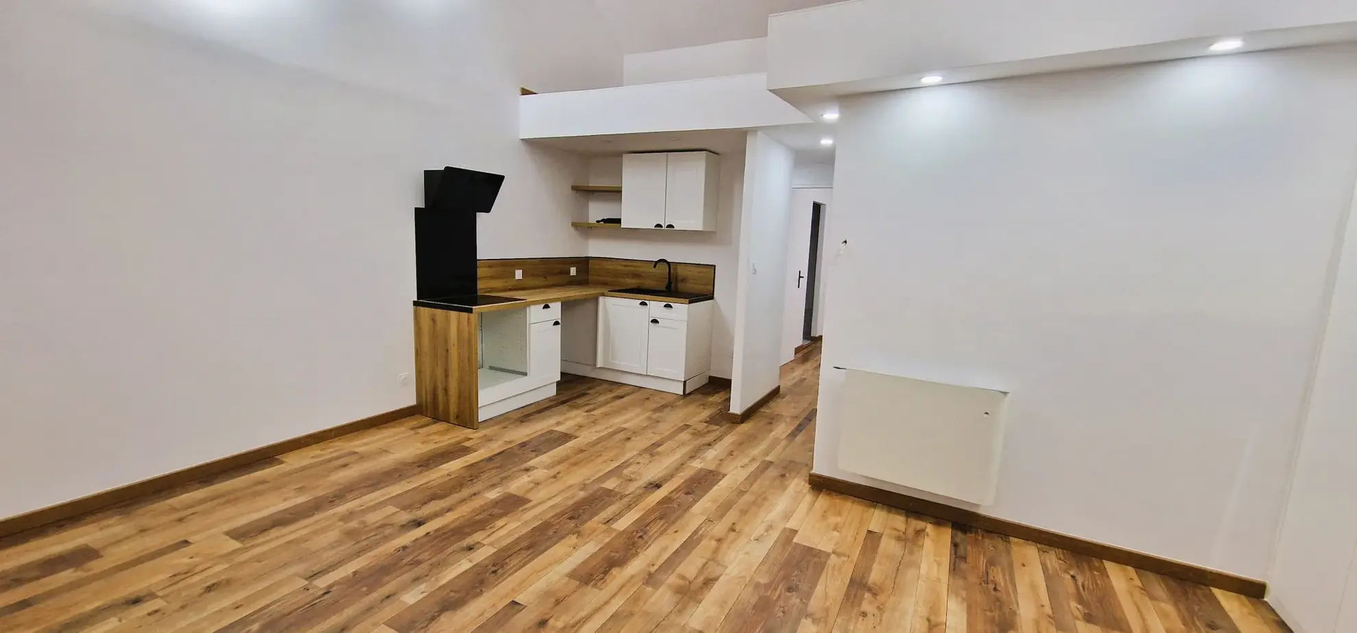 Appartement rénové avec mezzanine, cuisine ouverte et suite parentale à Amélie-les-Bains Palalda 