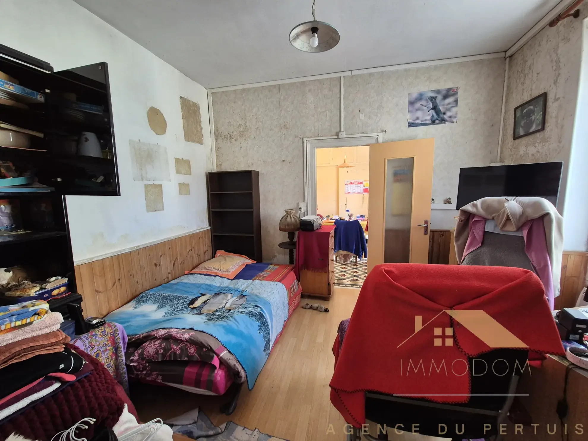 Immeuble d'habitation à vendre en centre-ville de Fouras, idéal investisseur ou famille 