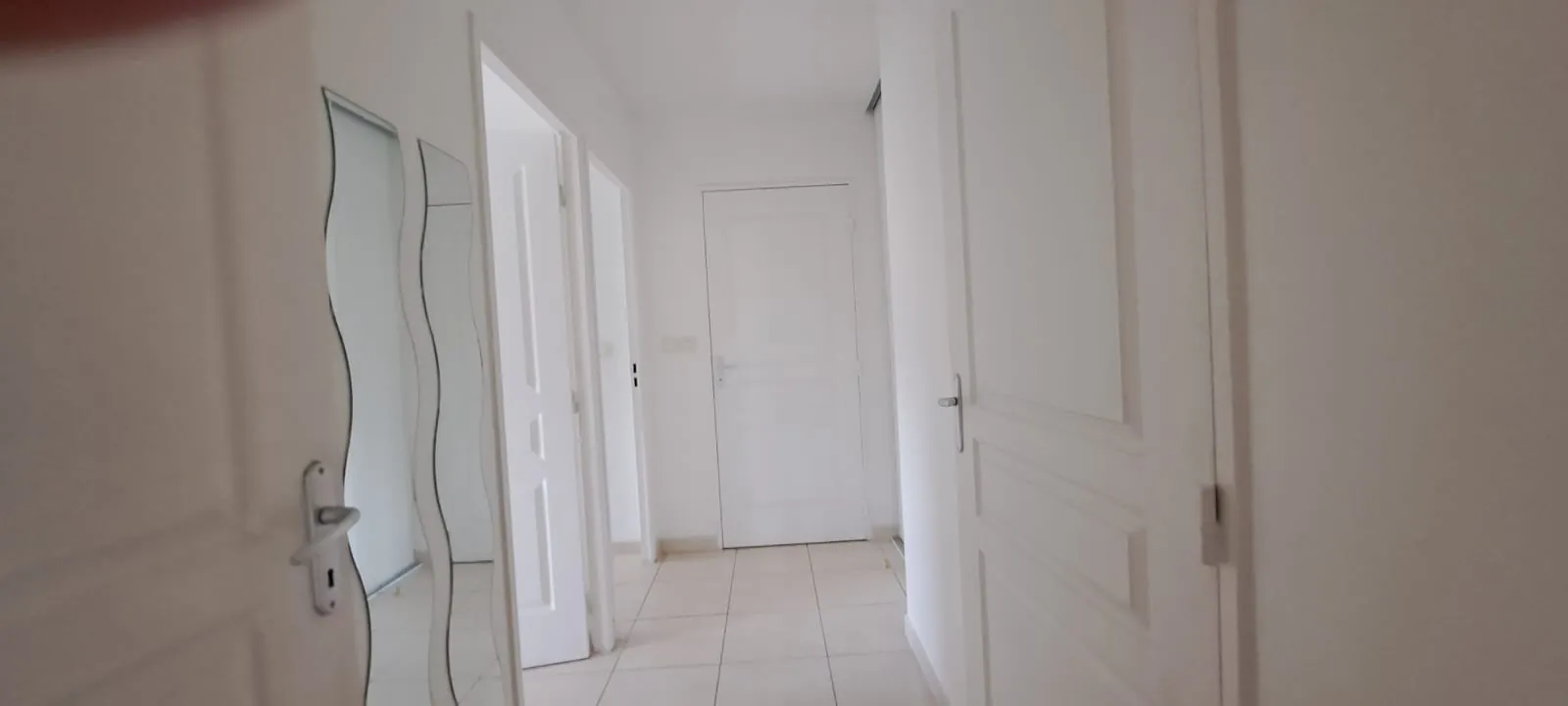 Appartement 4 pièces avec garage et parking à Marseille Saint Jérome 