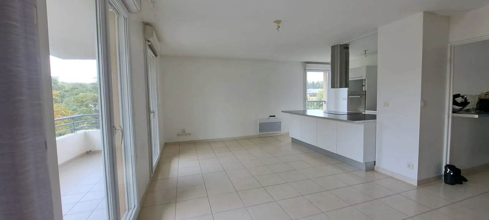 Appartement 4 pièces avec garage et parking à Marseille Saint Jérome