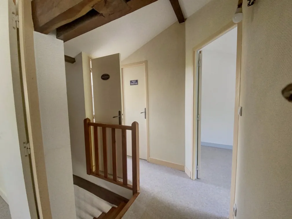 Maison en pierre rénovée de 80 m² avec dépendances en Dordogne, proche Périgueux et Bergerac 