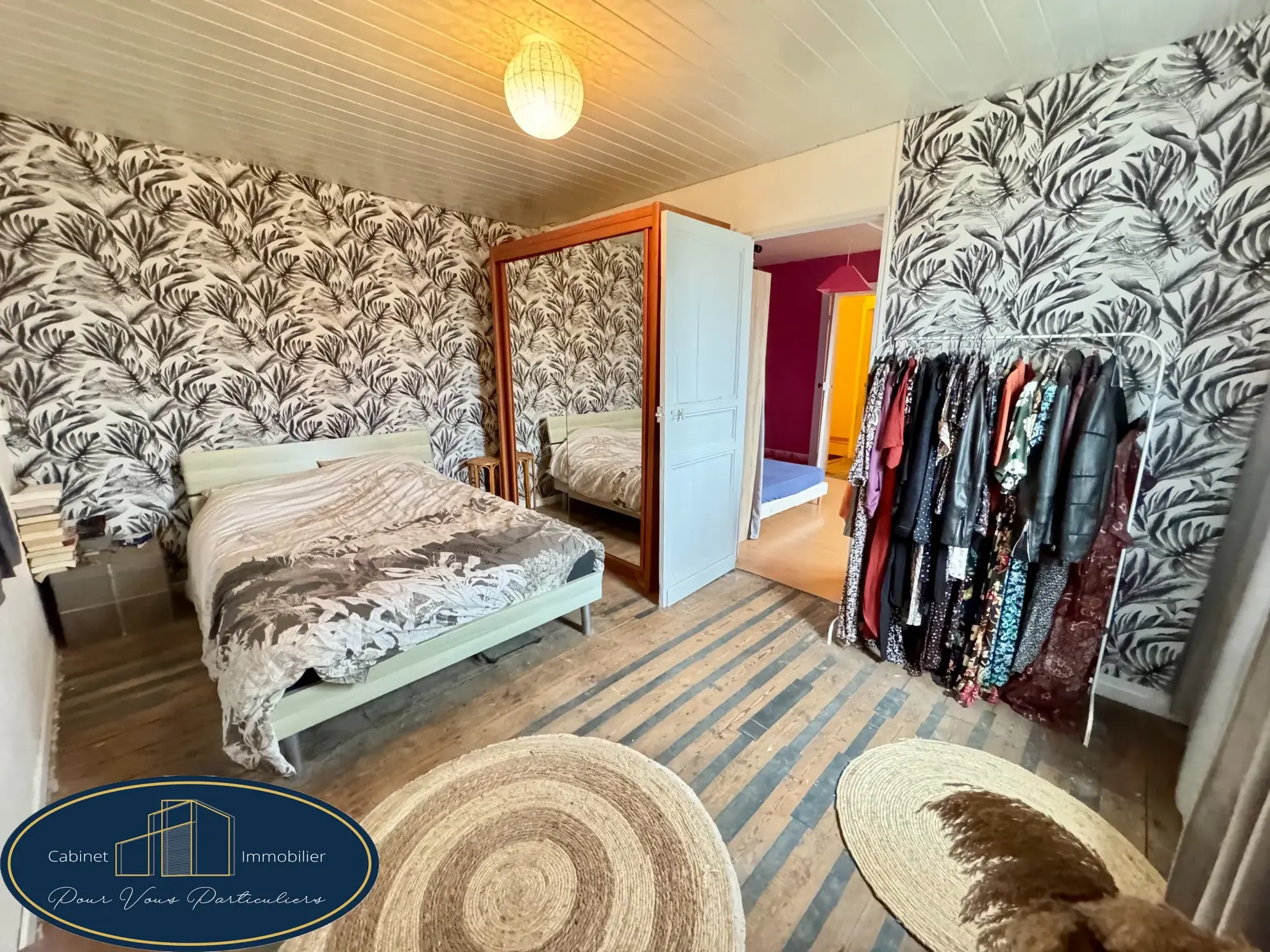 Immeuble mixte à Bouchain de 140 m² avec commerce et appartement duplex 