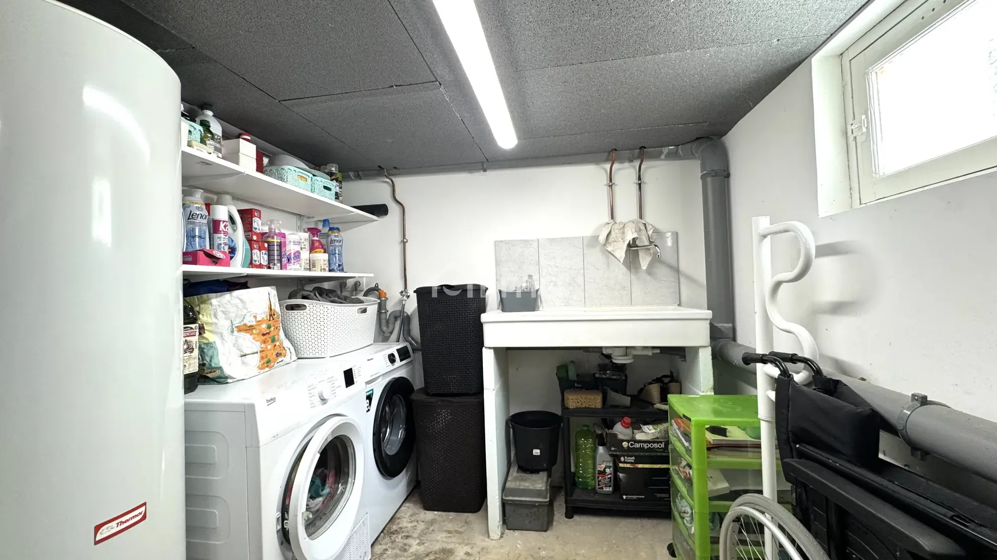 Charmante maison rénovée avec vue dégagée et grand terrain à Saint-Jean-les-Deux-Jumeaux 