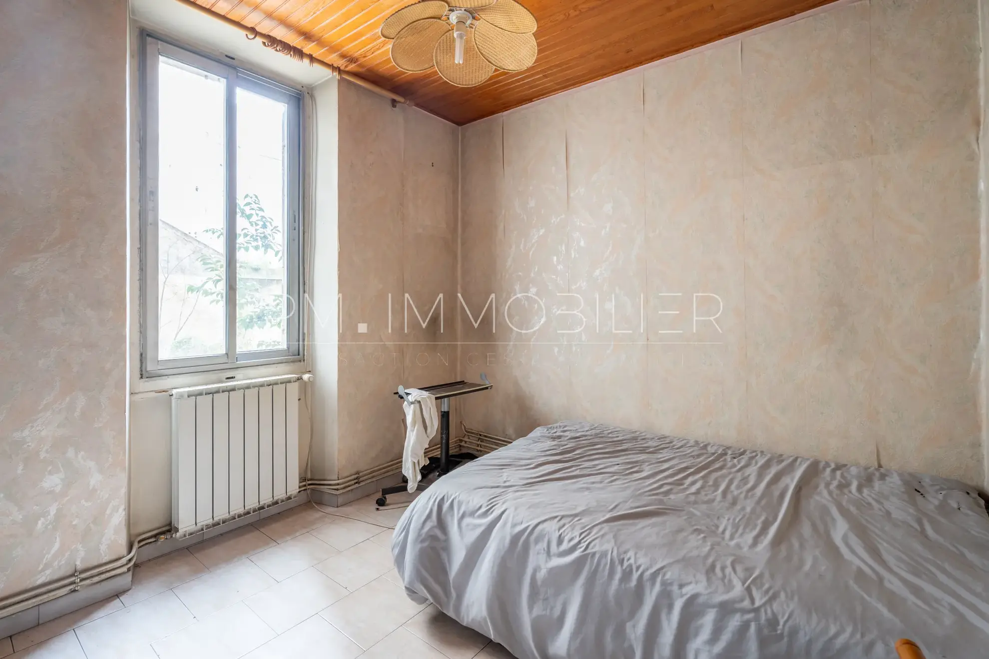 Appartement à rénover avec jardin à Marseille, quartier Sakakini / La Timone 