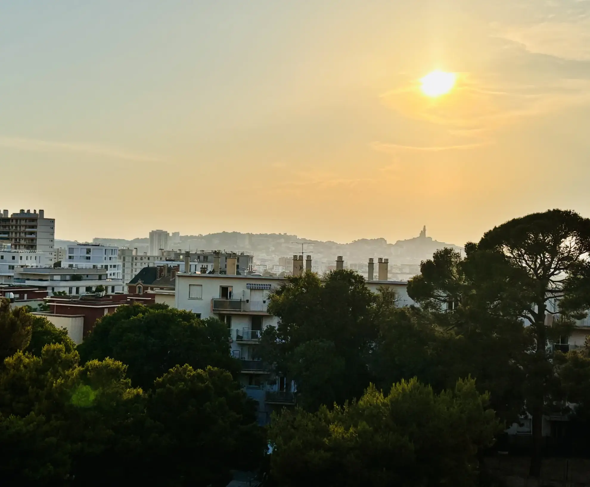 Appartement T4 de 68 m² à Marseille 10e avec vue dégagée, idéal pour investissement locatif