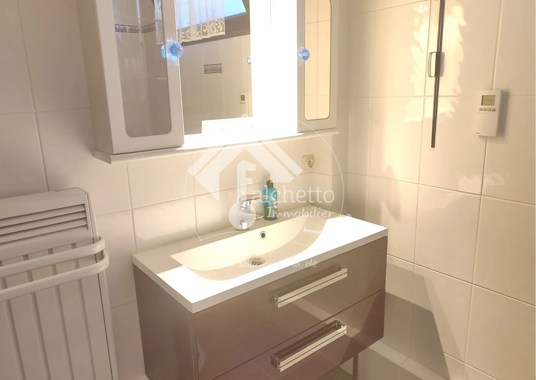 Appartement T4 à Royat avec balcon, cave et garage - Situation idéale proche thermes 