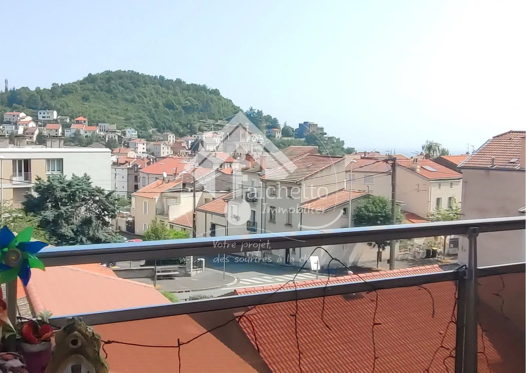 Appartement T4 à Royat de 88 m² avec balcon, garage et cave 