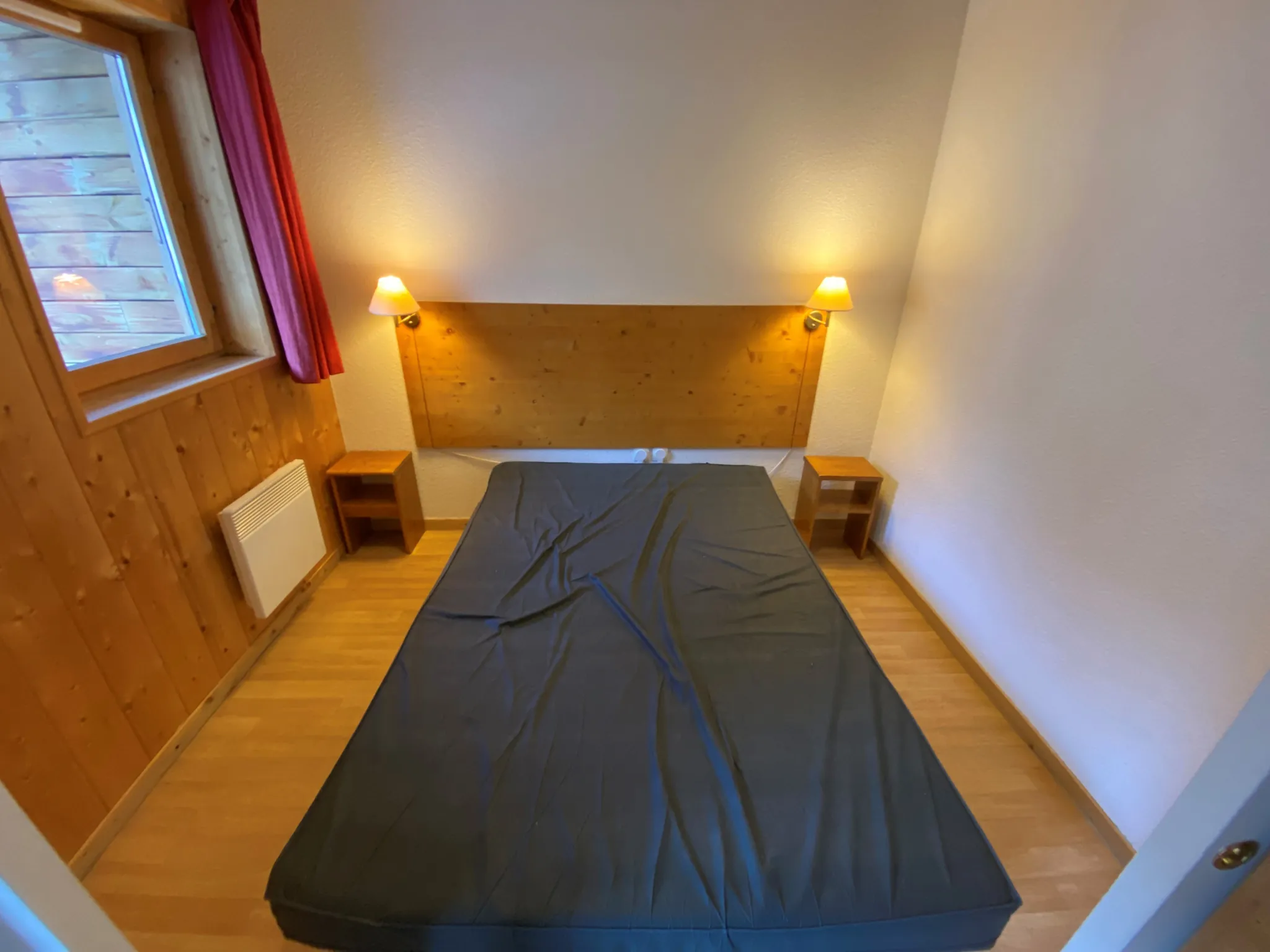 Appartement T2 à Saint-Sorlin d'Arves avec terrasse, proximité pistes, bail jusqu'en 2027 