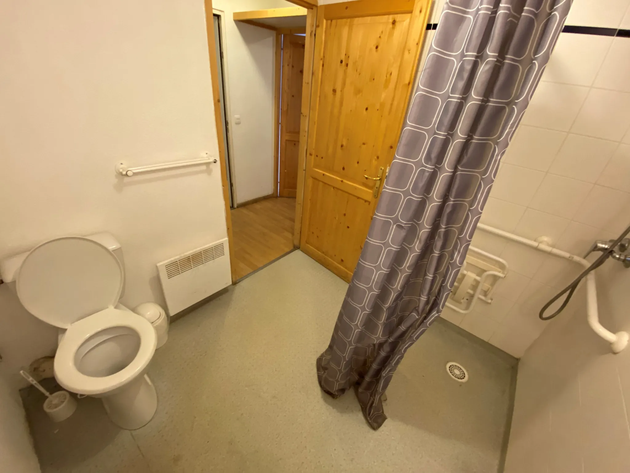 Appartement T2 à Saint-Sorlin d'Arves avec terrasse, proximité pistes, bail jusqu'en 2027 