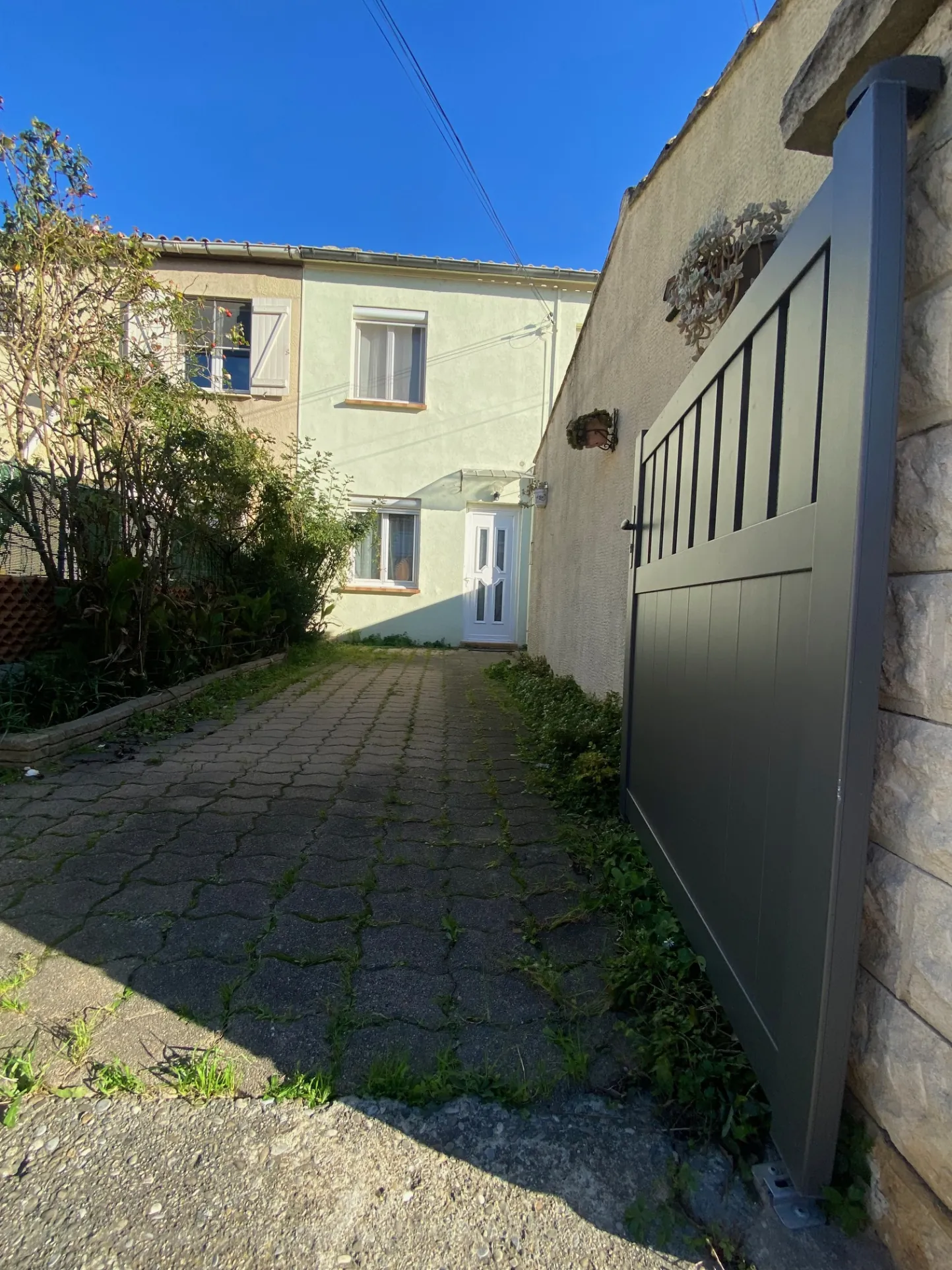 Maison 3 chambres avec garage et jardin à Avignon Peyres - Renovée & équipée 