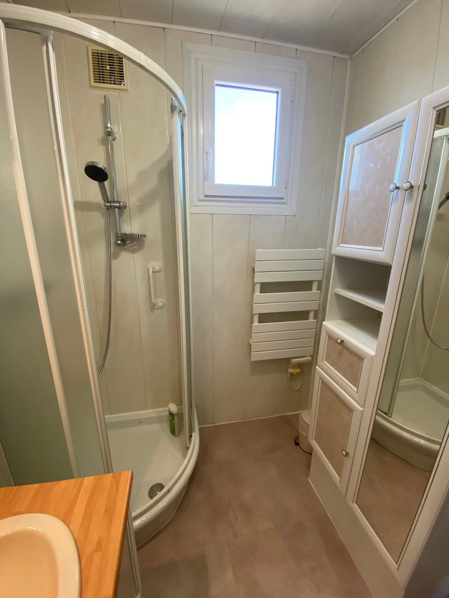 Maison 3 chambres avec garage et jardin à Avignon Peyres - Renovée & équipée 