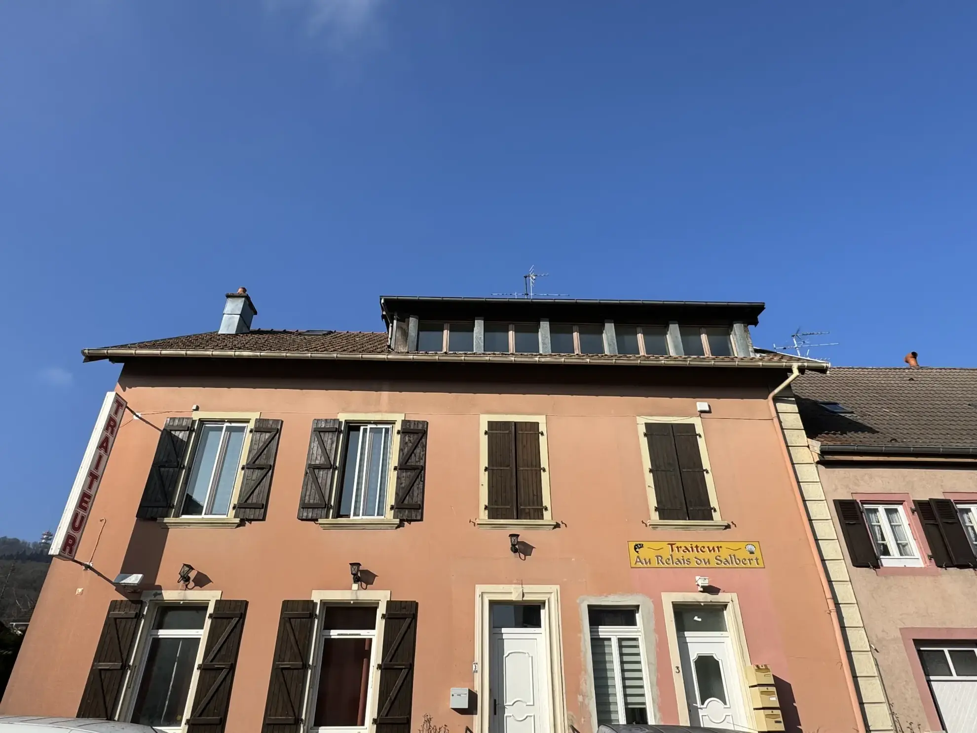 Appartement duplex à rénover à Cravanche – 105 m² dans la première couronne de Belfort