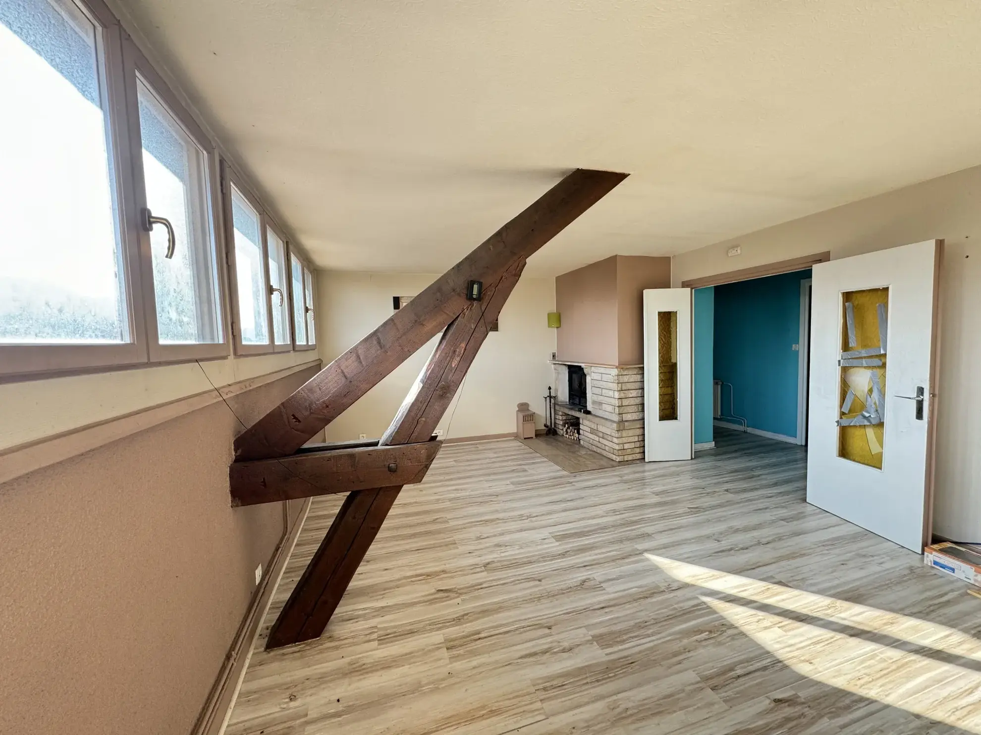 Appartement duplex à rénover à Cravanche – 105 m² dans la première couronne de Belfort 