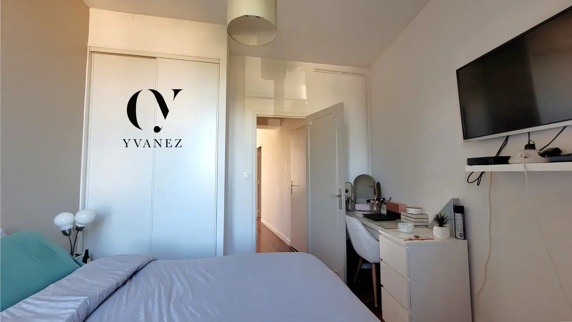 Appartement T3 de 68 m² en centre-ville de Châteaugiron avec parking 