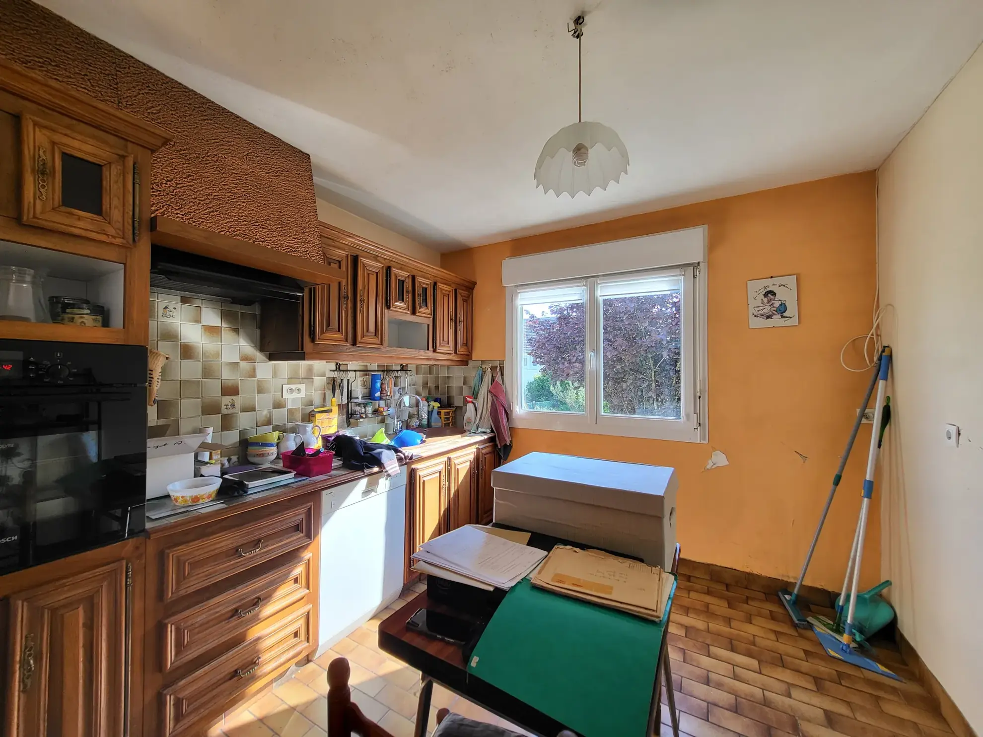 Maison à Yvetot avec 3 chambres, bureau, jardin et garage - Prix de 199 000 € 