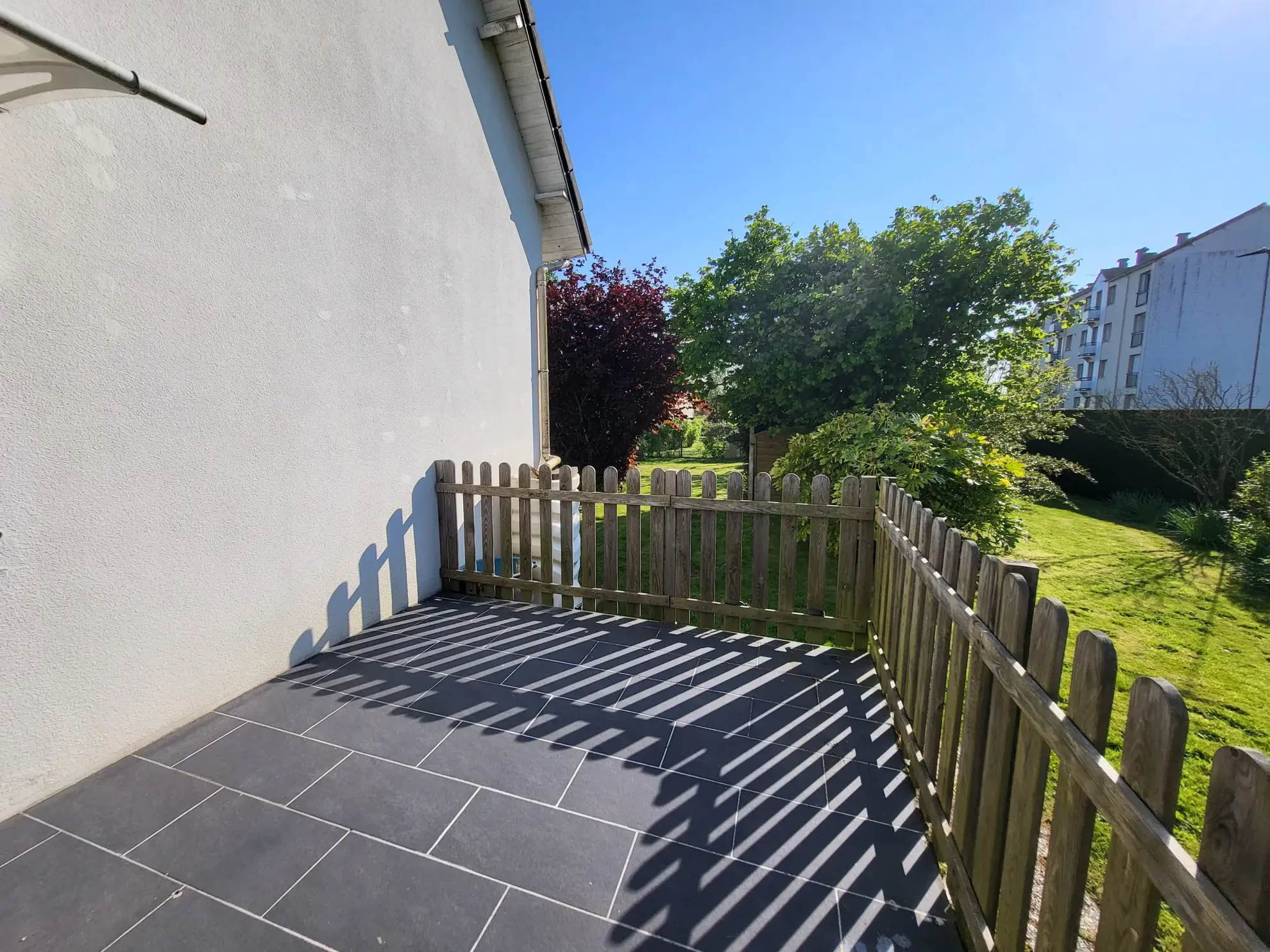 Maison à Yvetot avec 3 chambres, bureau, jardin et garage - Prix de 199 000 € 