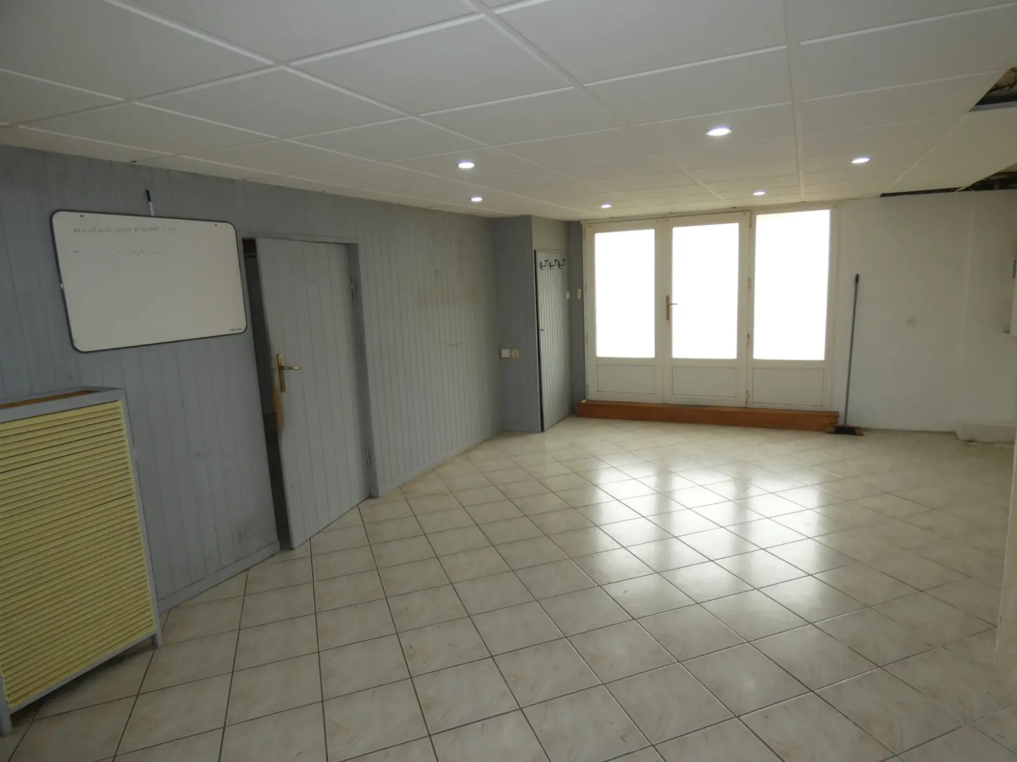 Maison spacieuse avec garage et jardin à Migennes - 114 m² 