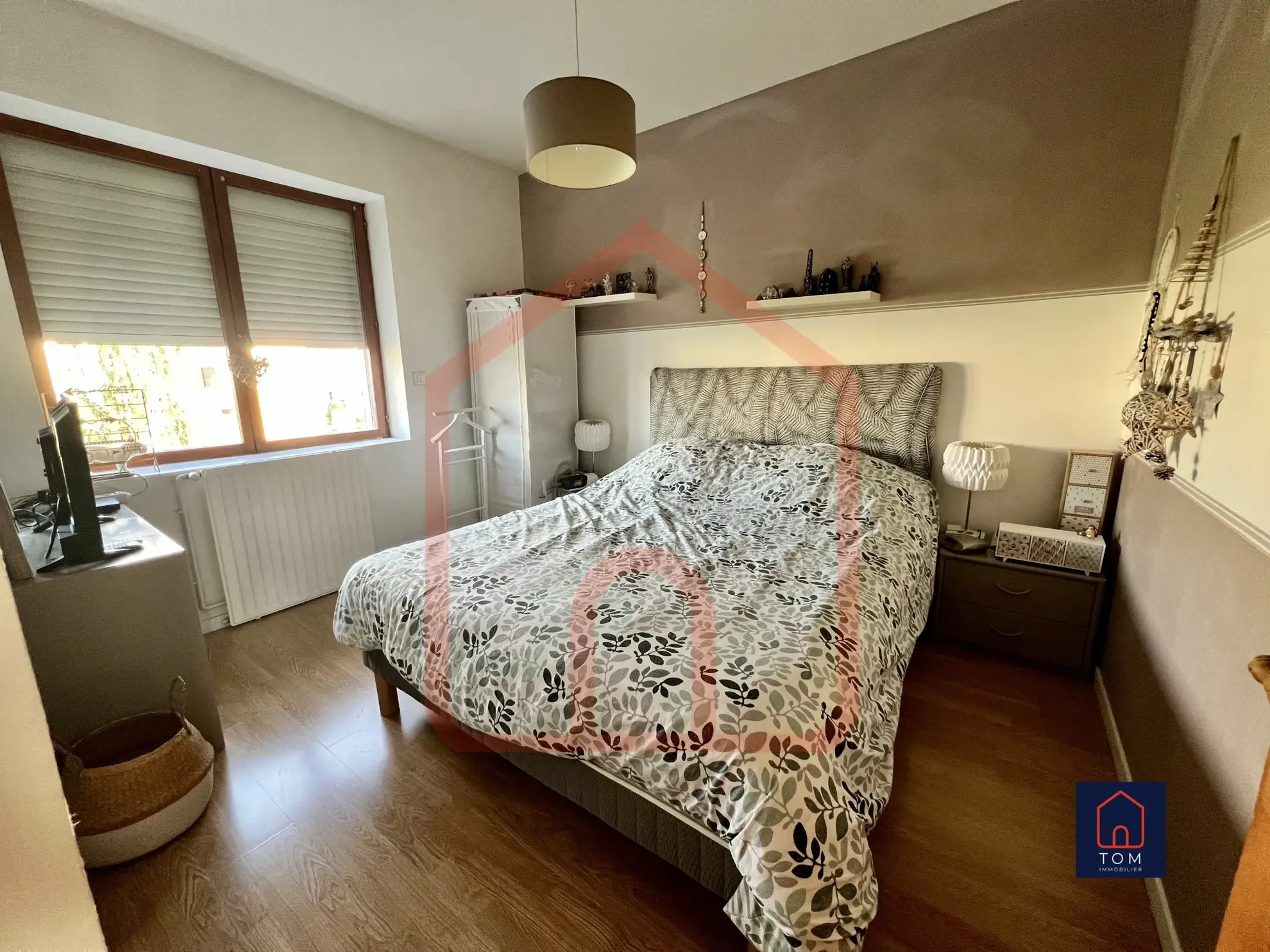 Maison des années 30 à vendre à Lezennes avec jardin, 3 chambres et sous-sol complet 