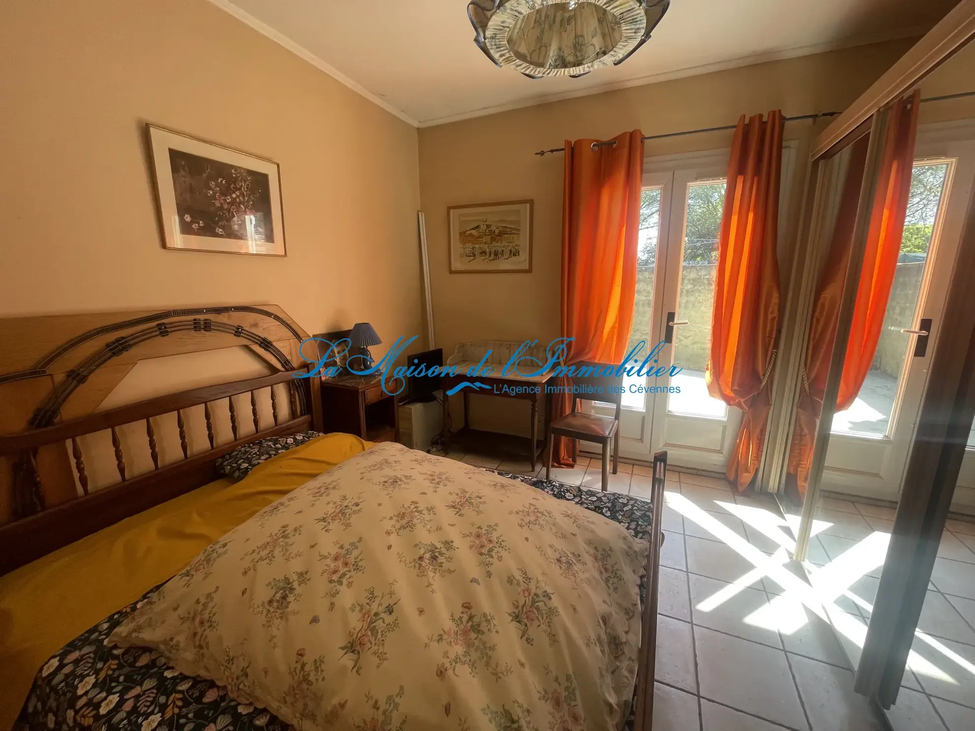 Maison de plain-pied à Mons, 3 chambres, jardin et garage - Opportunité à Ales 