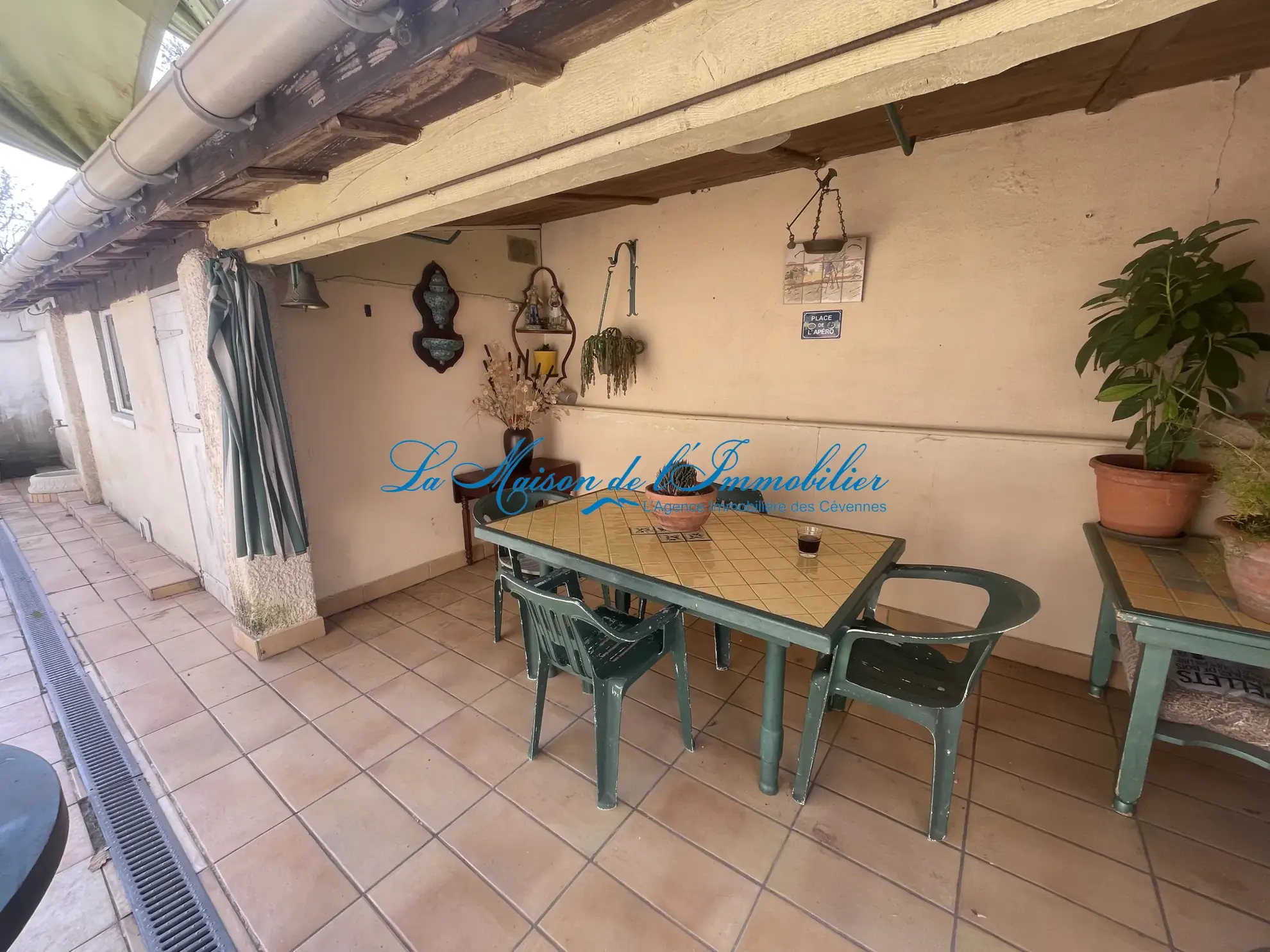 Maison de plain-pied à Mons, 3 chambres, jardin et garage - Opportunité à Ales 