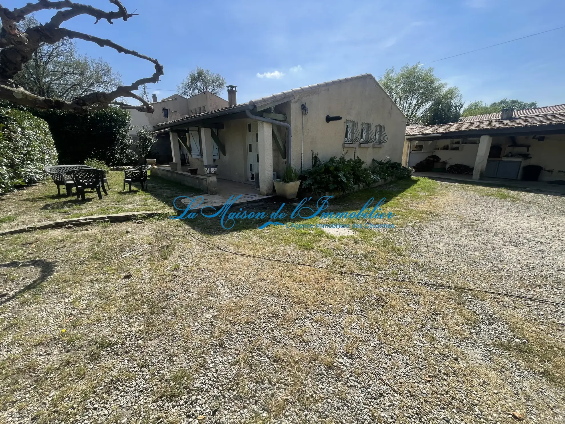 Maison de plain-pied à Mons, 3 chambres, jardin et garage - Opportunité à Ales