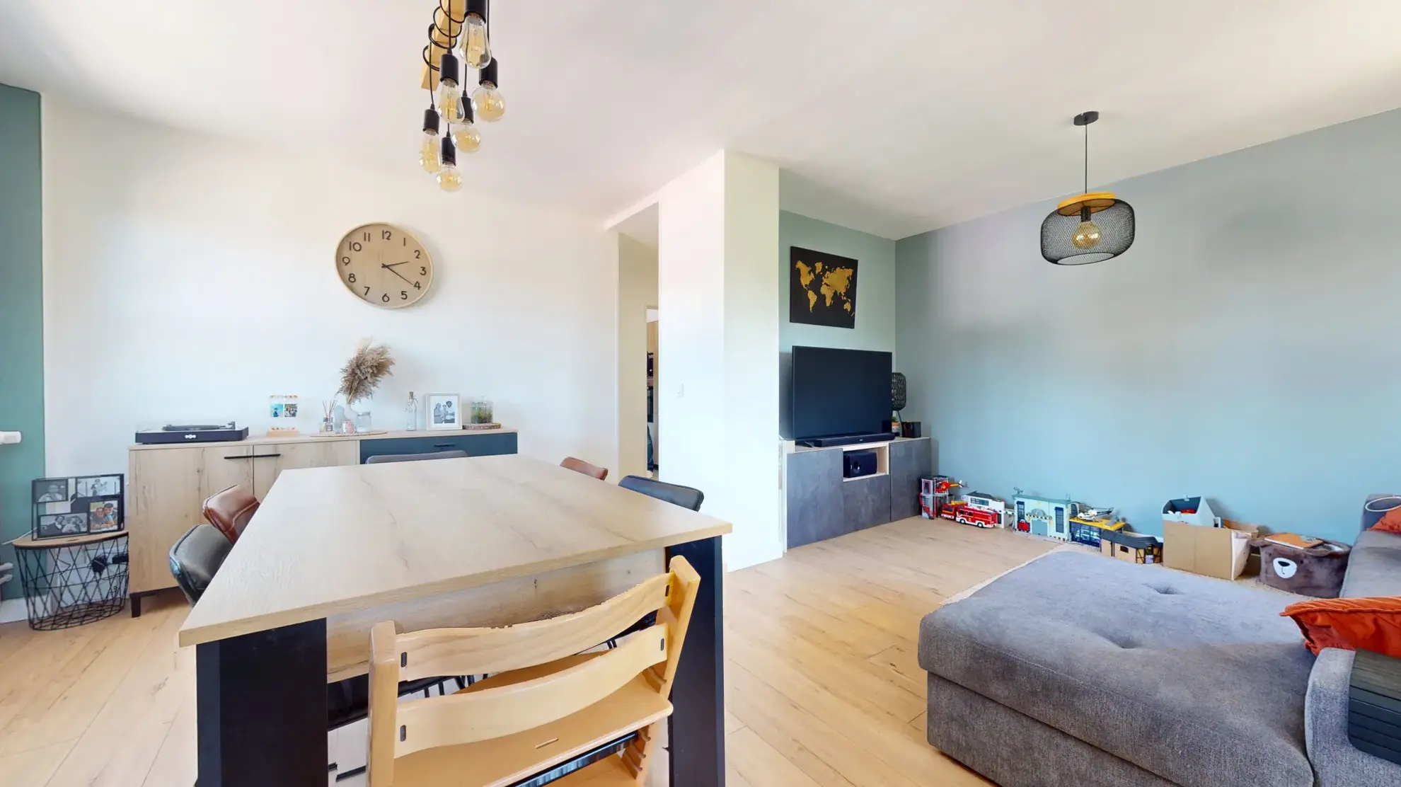 Appartement T4 lumineux de 84 m² à Dole proche gare et centre-ville 