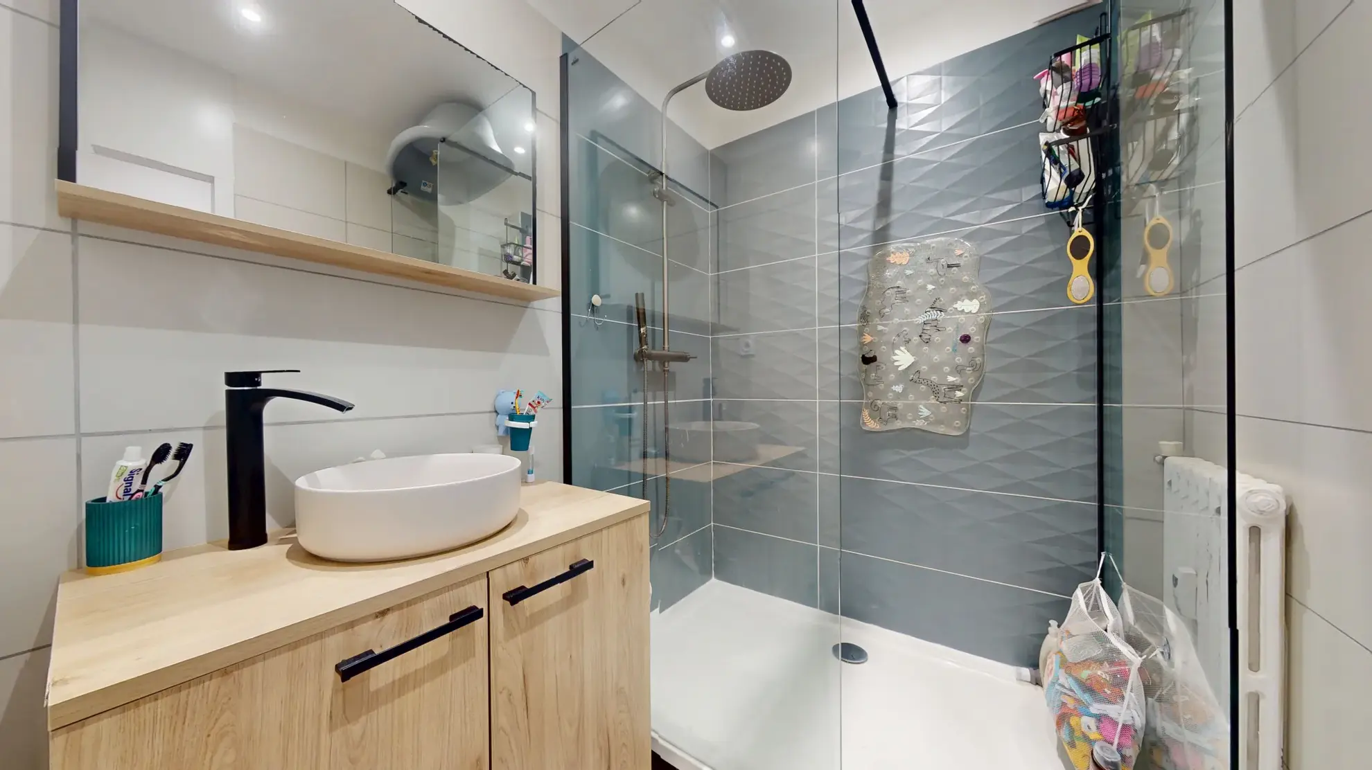 Appartement T4 lumineux de 84 m² à Dole proche gare et centre-ville 