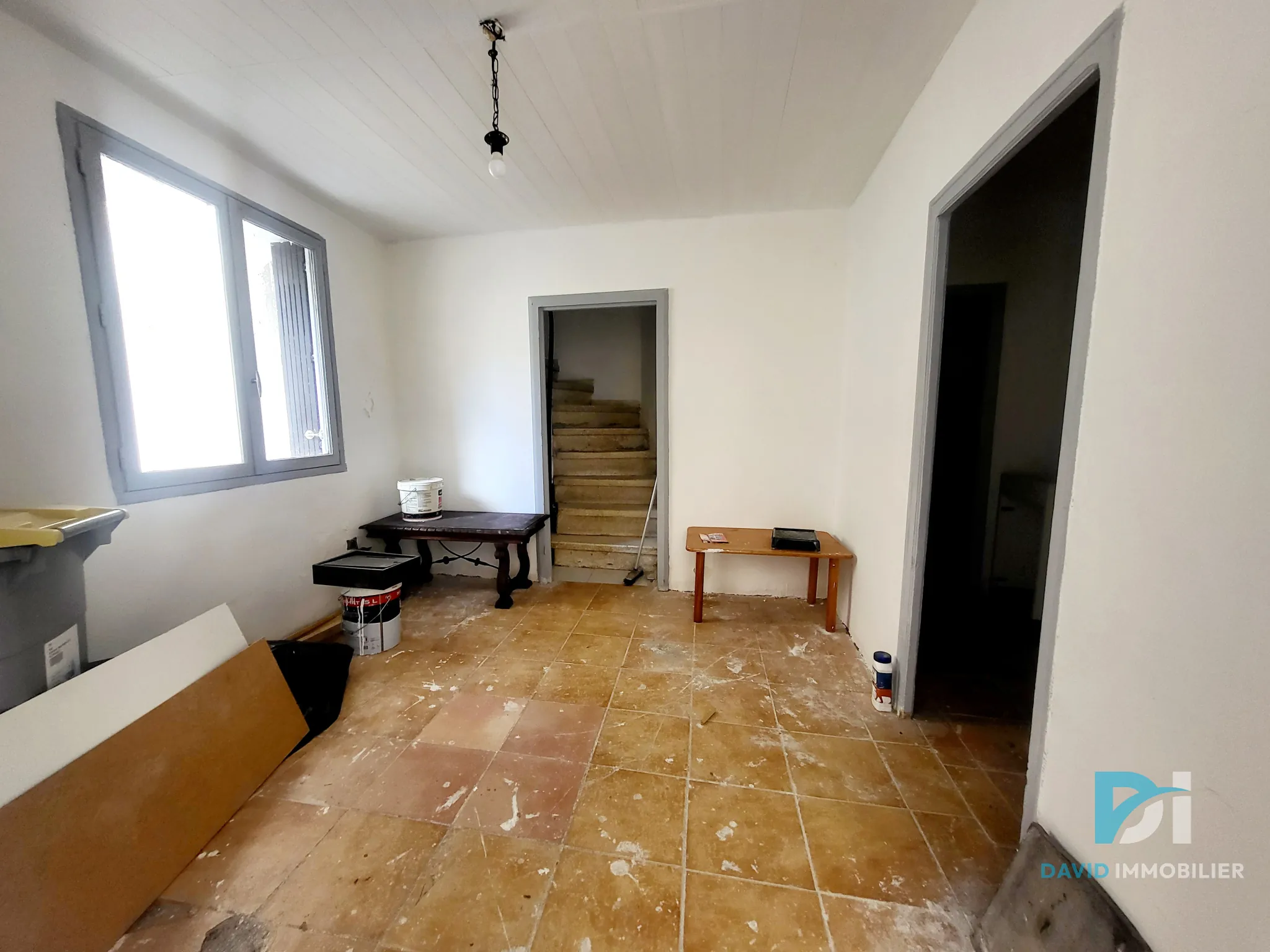 Maison de ville à vendre à Florensac - À rénover, 3 pièces 