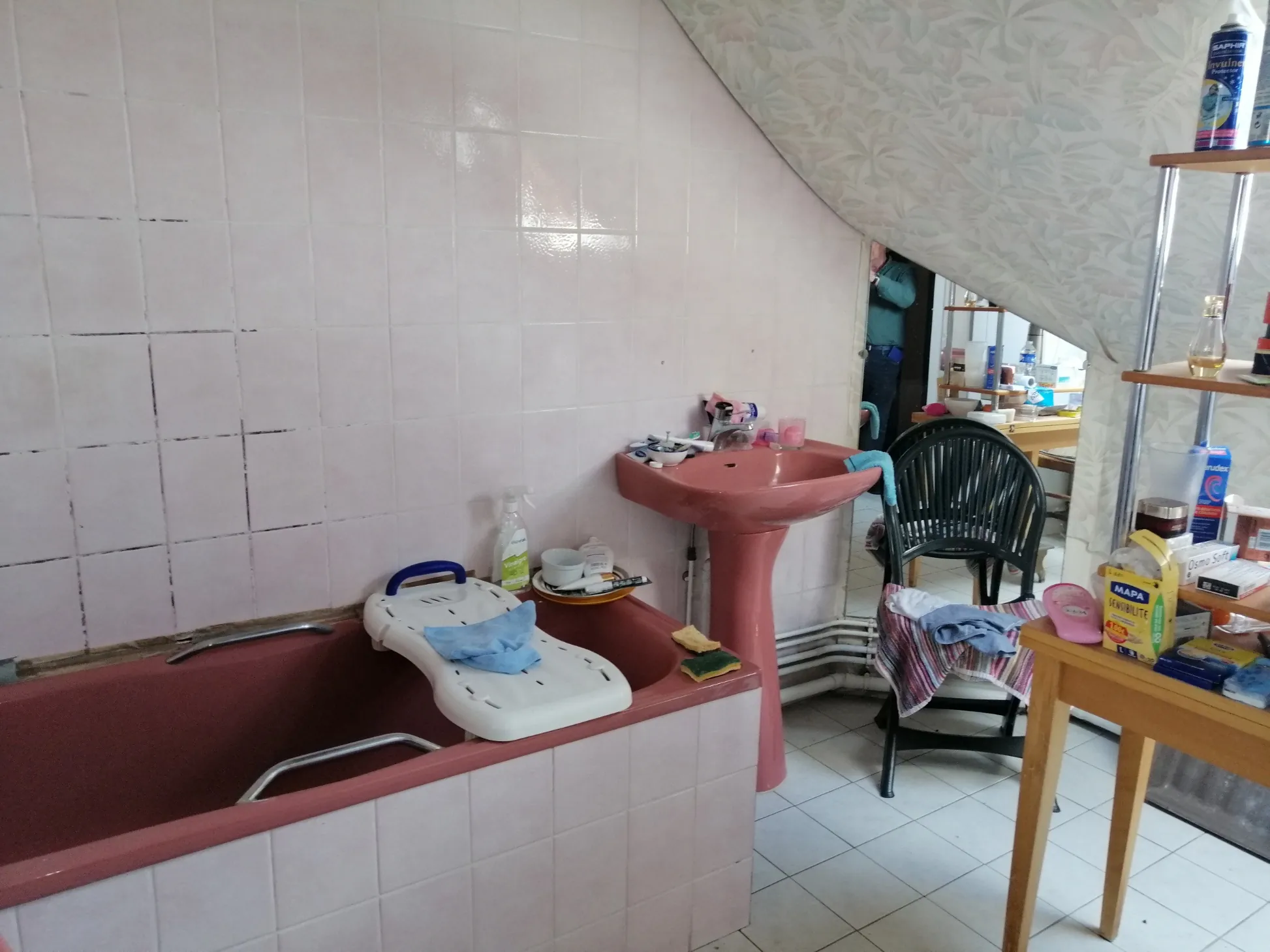 Maison indépendante à Nevers - 5 pièces avec jardin de 403 m² proche commodités 